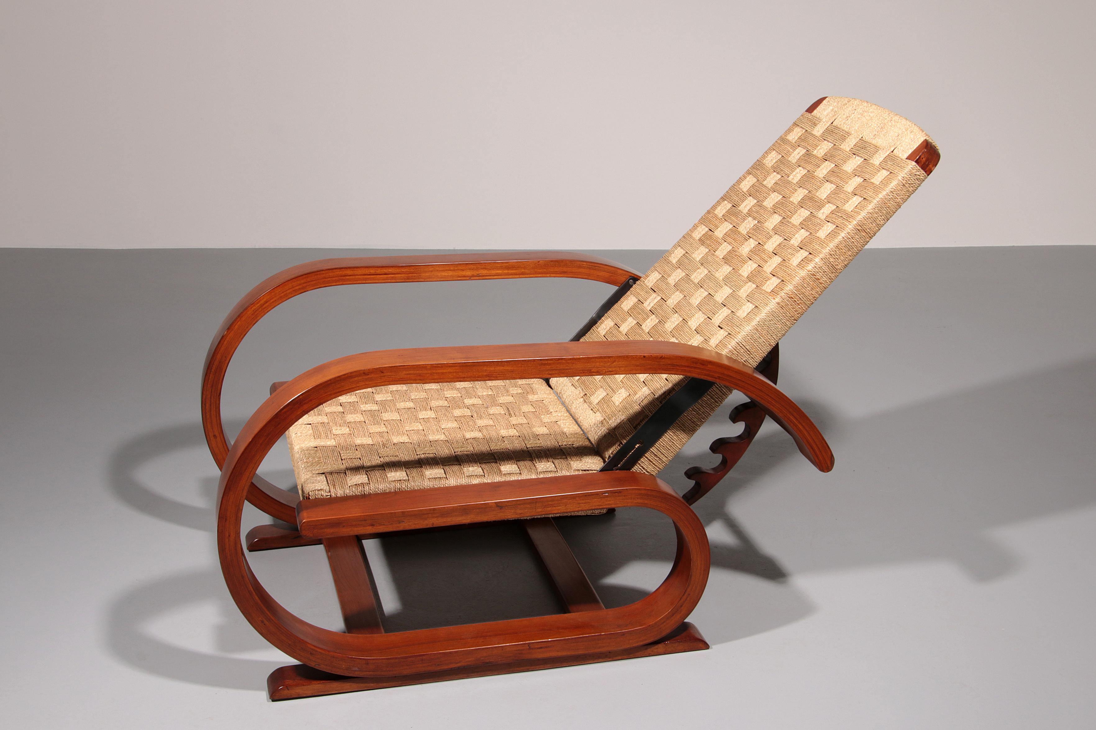 Une chaise longue en acajou exceptionnellement rare, fabriquée en Italie dans les années 1950