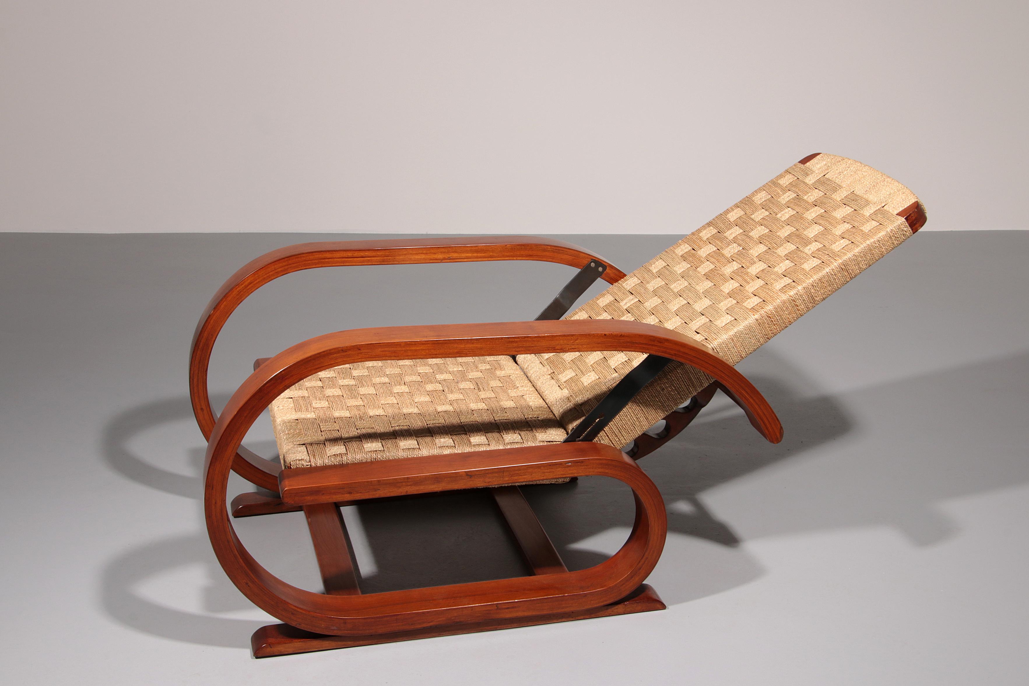 Une chaise longue en acajou exceptionnellement rare, fabriquée en Italie dans les années 1950