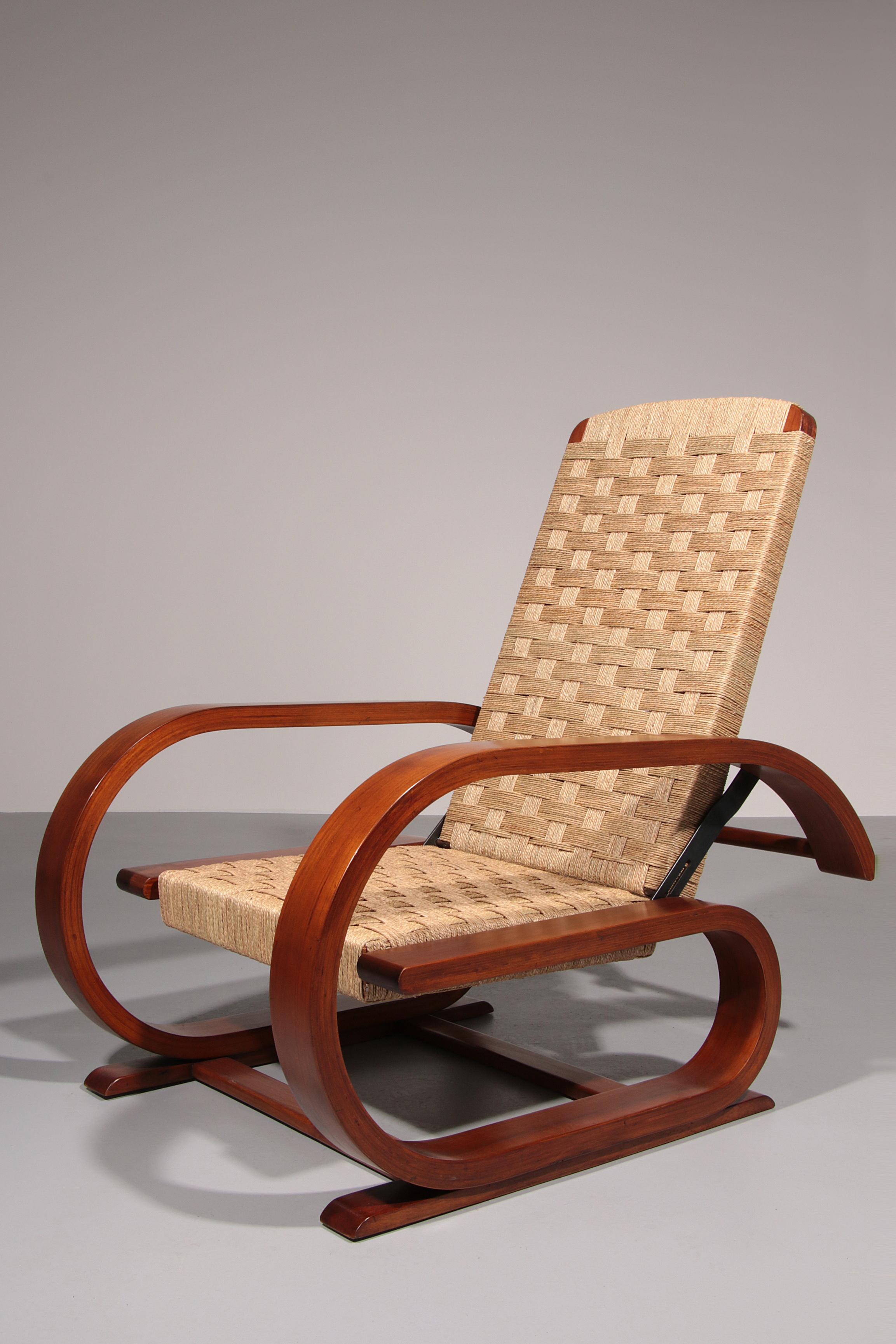Une chaise longue en acajou exceptionnellement rare, fabriquée en Italie dans les années 1950