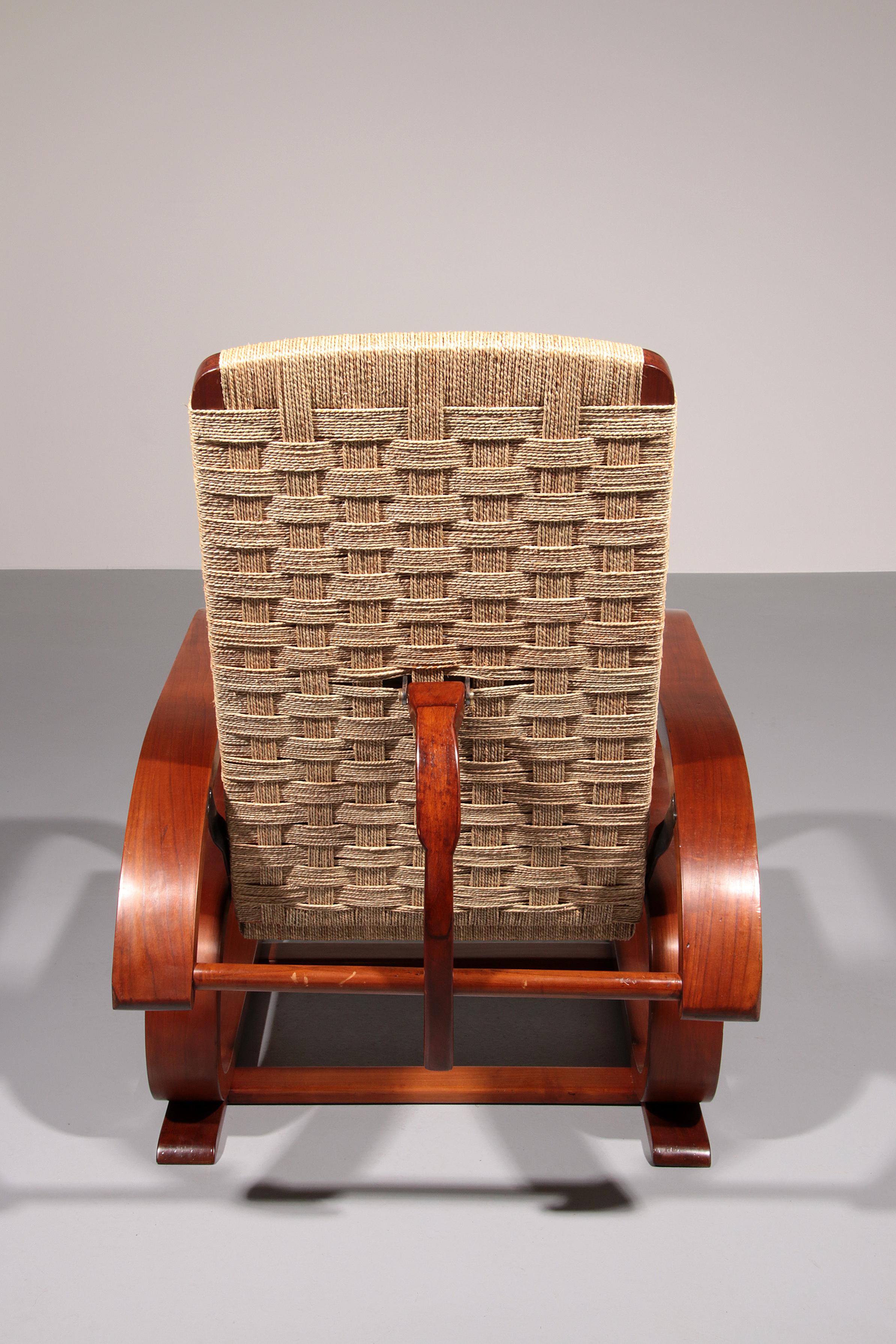 Une chaise longue en acajou exceptionnellement rare, fabriquée en Italie dans les années 1950