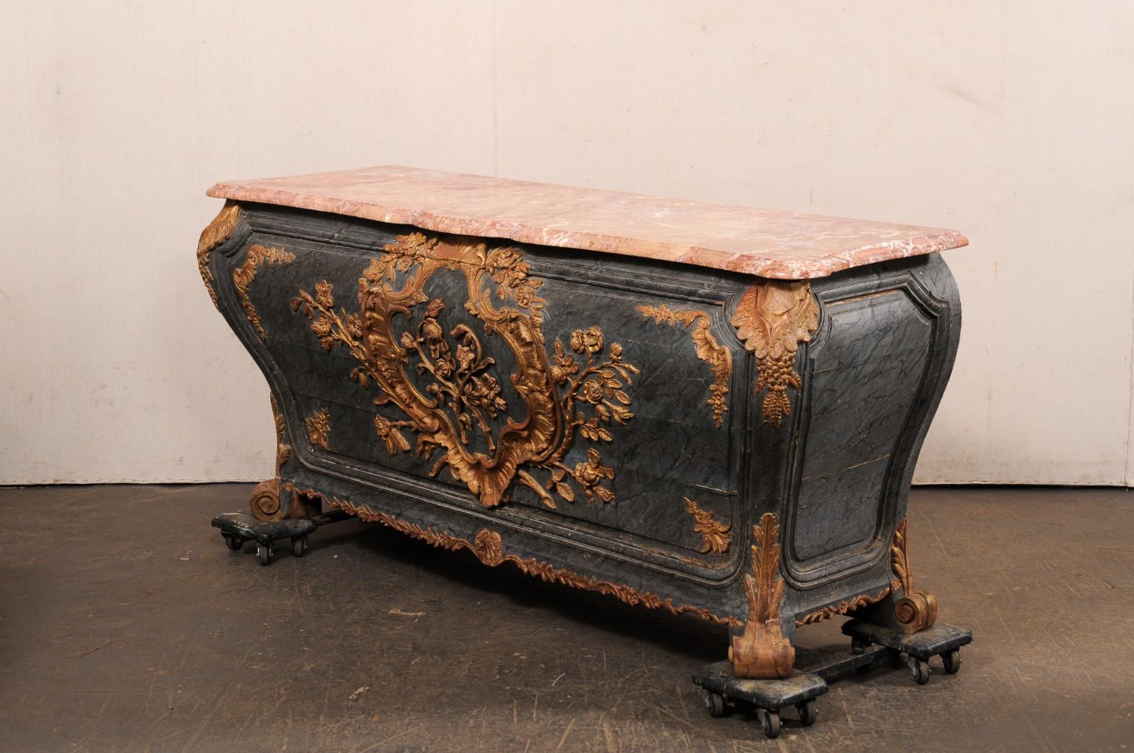 An Exquisite 18th Century Italian Rococo Bombé Marble Top Console Table For Sale 6