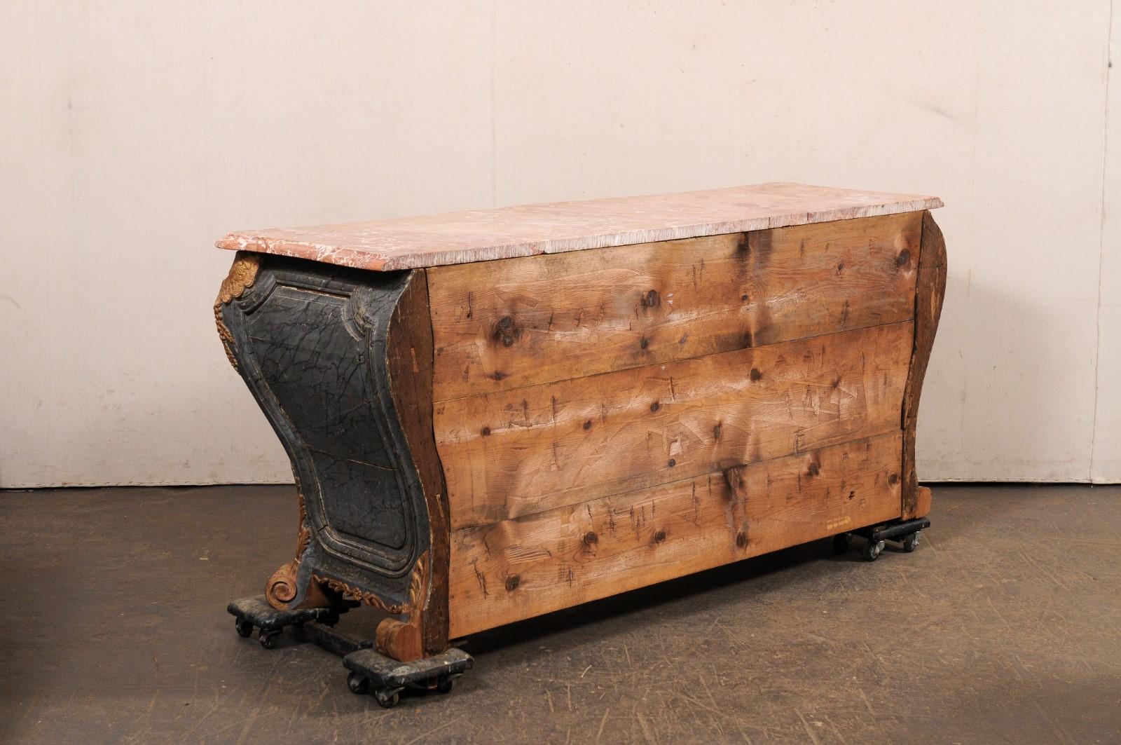 An Exquisite 18th Century Italian Rococo Bombé Marble Top Console Table For Sale 4