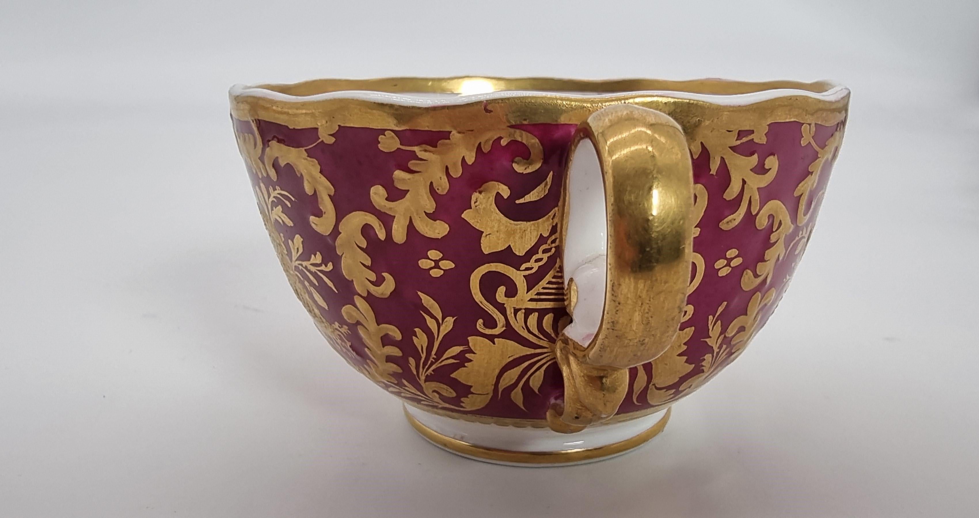 Une exquise et rare tasse et soucoupe de cabinet A.I.C. vers 1830. en vente 8