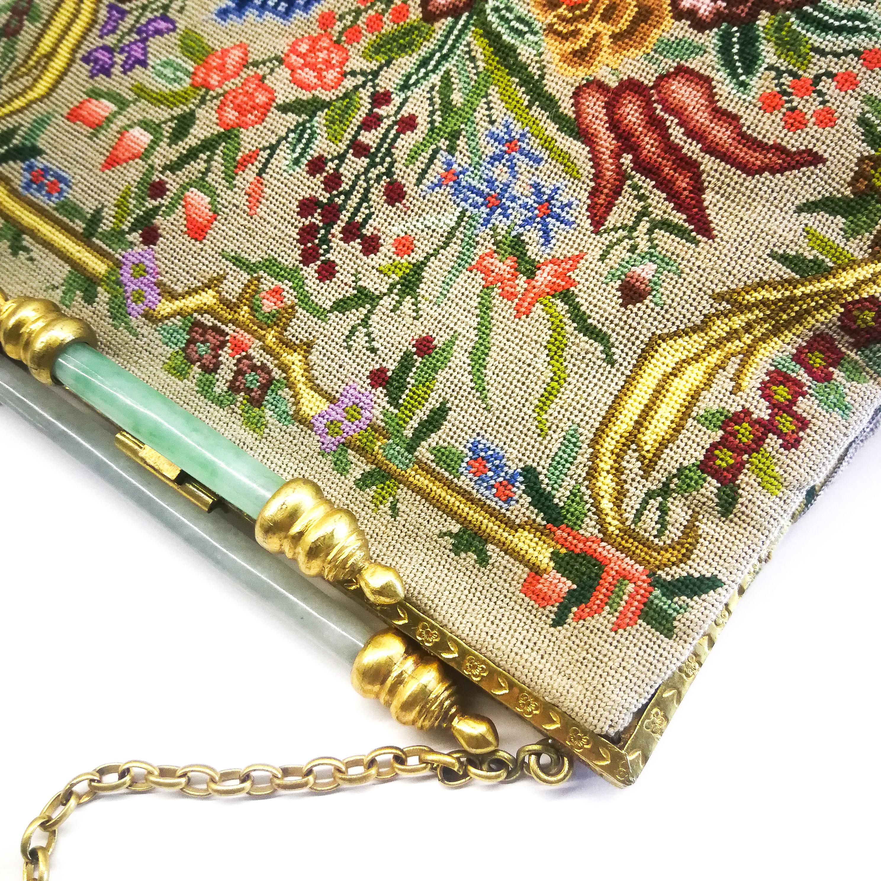 Women's An exquisite Art Deco petit point bag, with a double jade bar clasp, 1920s.