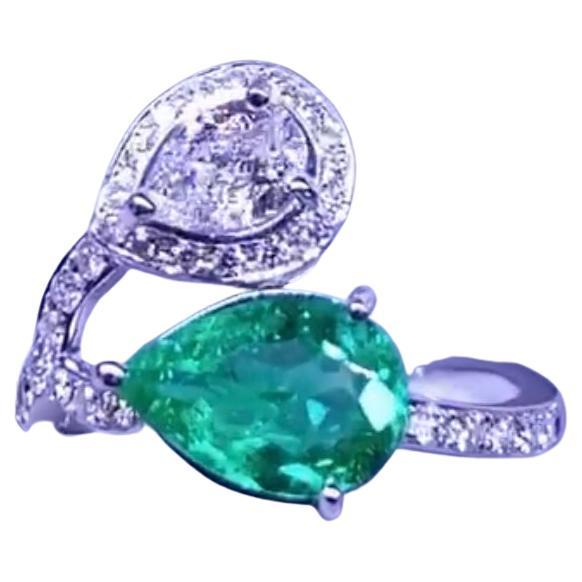 AIG-zertifizierter 1,50 Karat kolumbianischer Smaragd  GIA-zertifizierter .40 Karat Diamantring