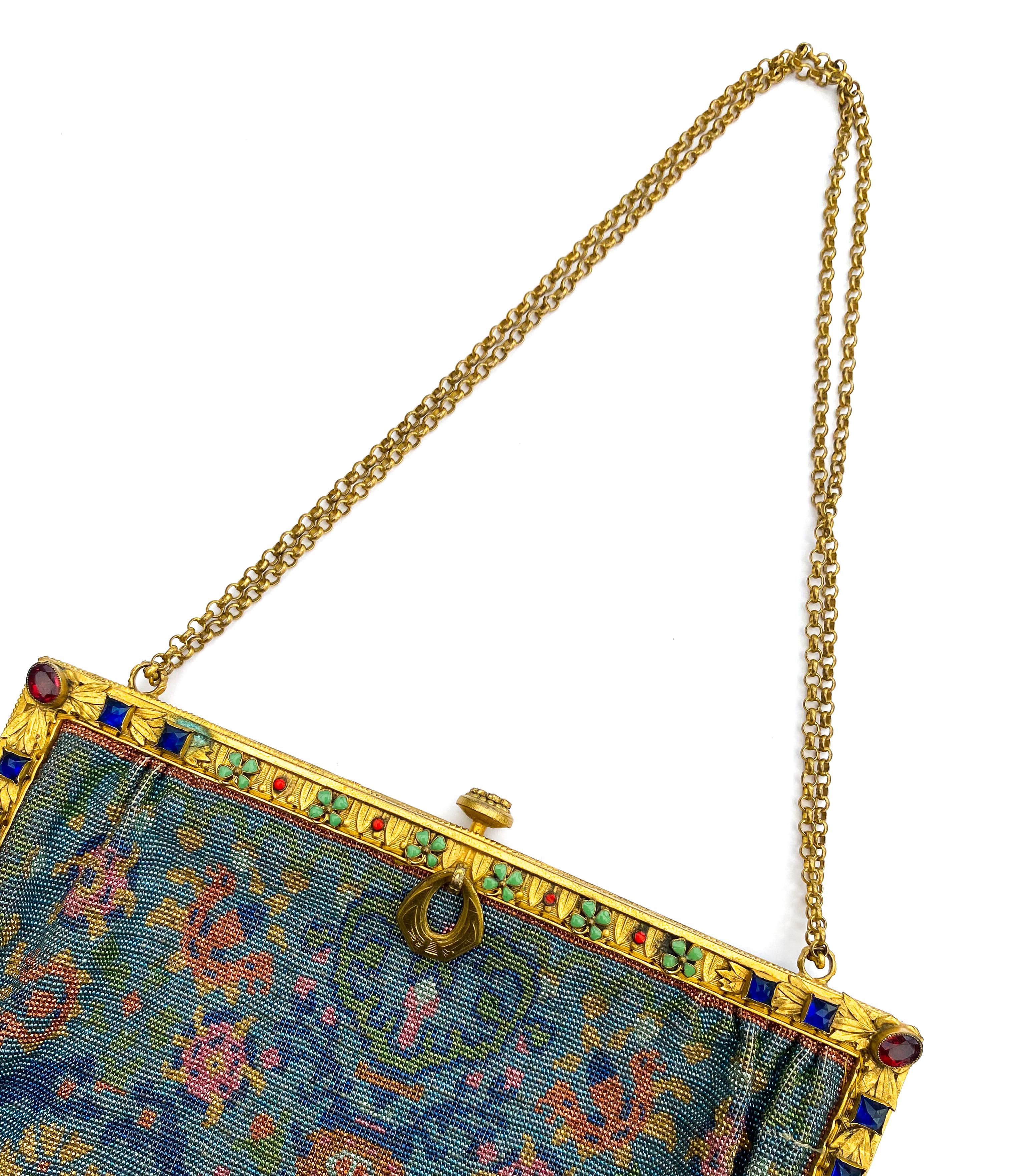 An exquisite fine micro beaded subtly coloured large handbag with jewelled frame For Sale 8