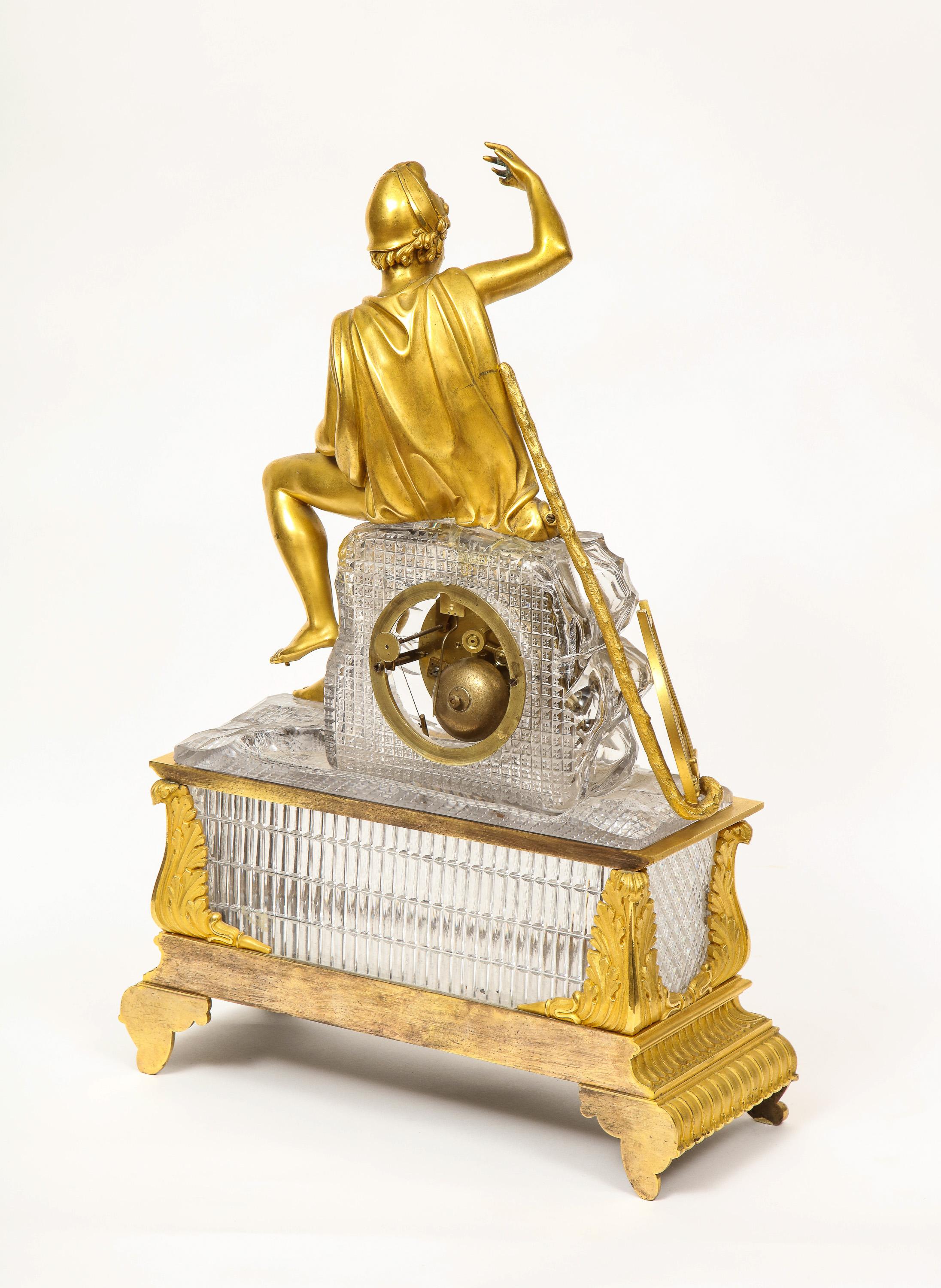 Magnifique horloge Empire française en bronze doré et cristal taillé, vers 1815 en vente 4