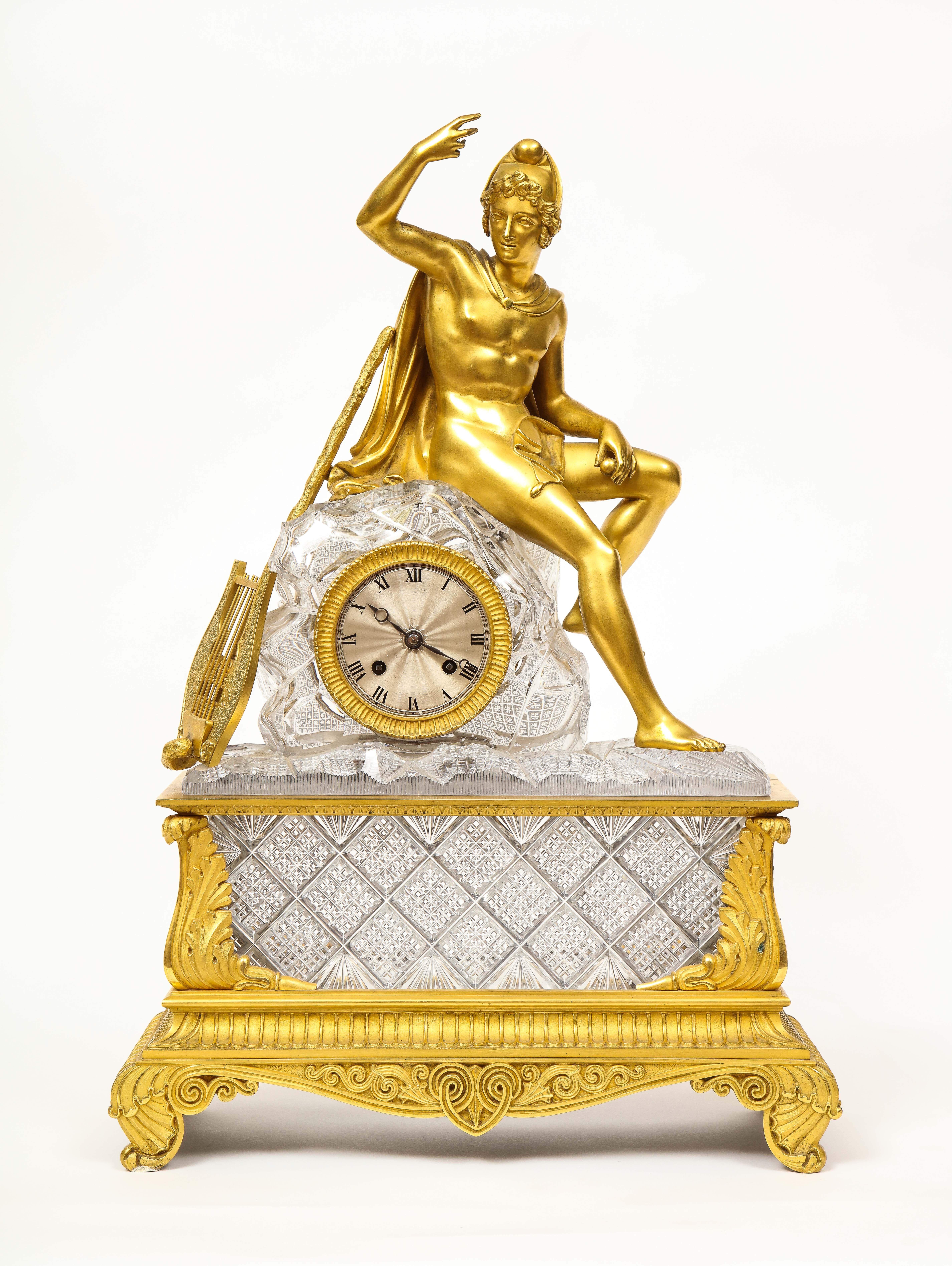 Exquisite französische Empire-Uhr aus Goldbronze und geschliffenem Kristall, um 1815 im Angebot 15