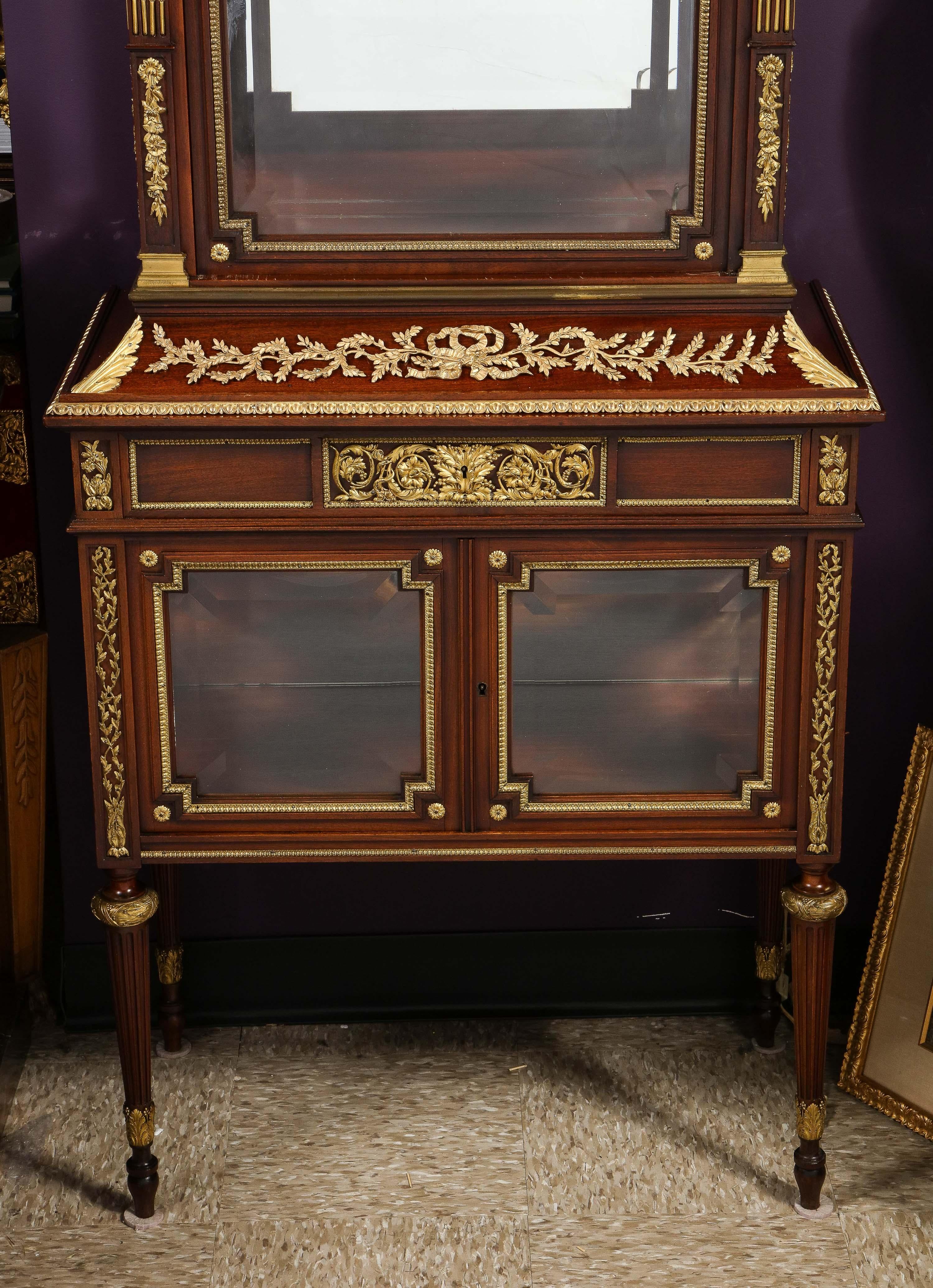 Exquisite French Ormolu-Mounted Mahogany and Glass Vitrine Cabinet For Sale 1