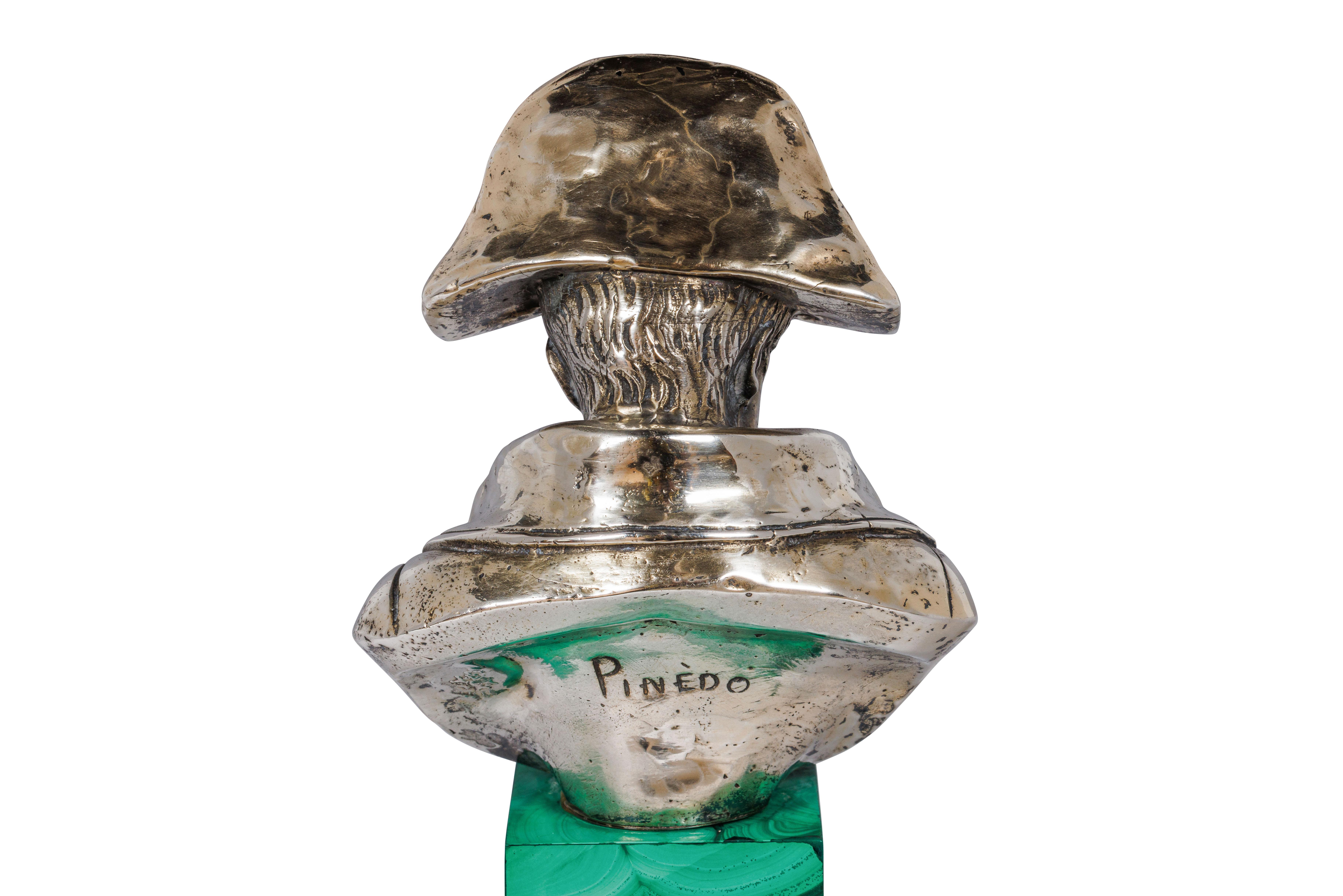 Uno squisito busto francese di Napoleone in argento e malachite, opera di Emile Pinedo in vendita 2