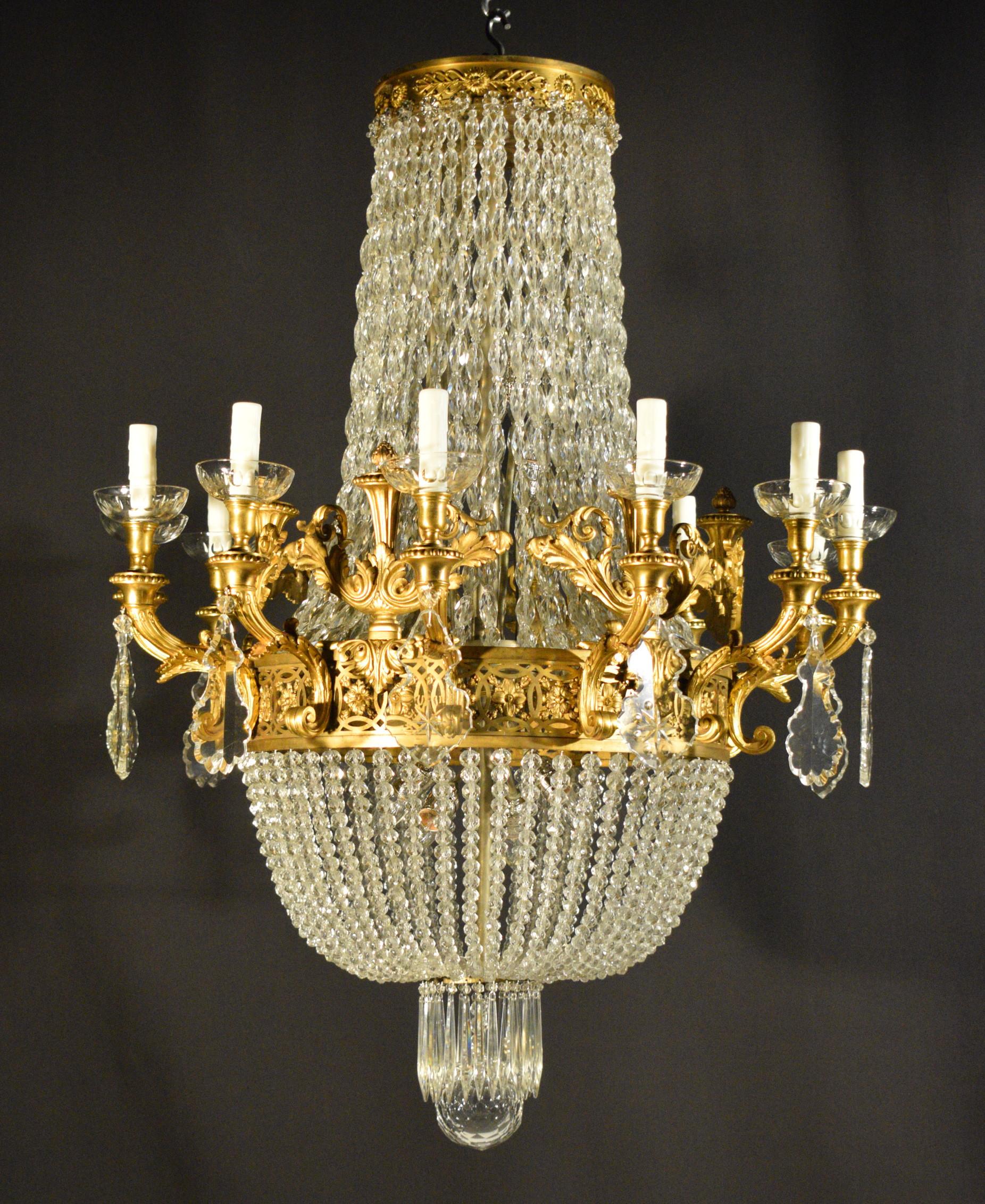 Exquisite Gilt Bronze and Crystal Chandelier For Sale 4