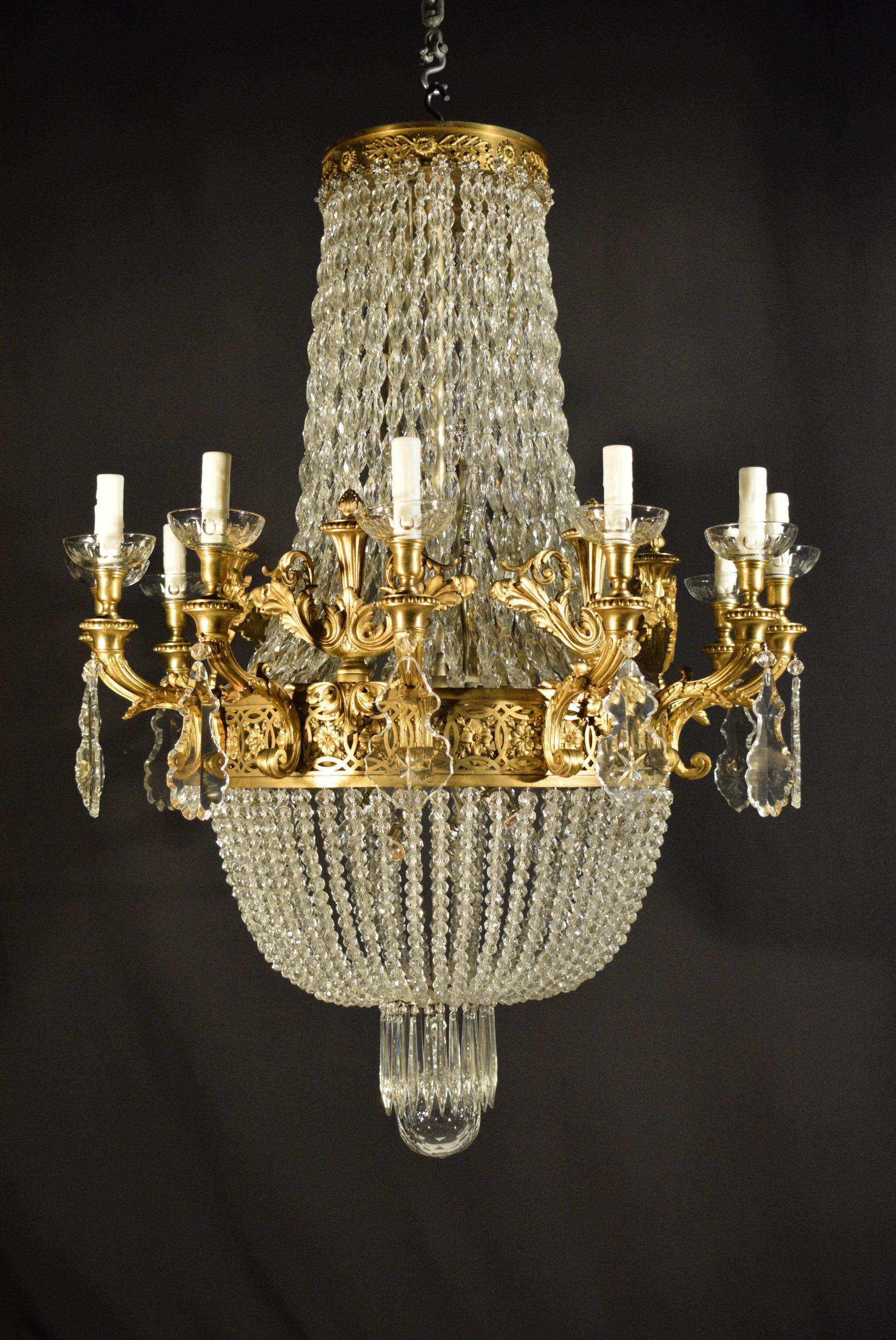 Exquisite Gilt Bronze and Crystal Chandelier For Sale 6