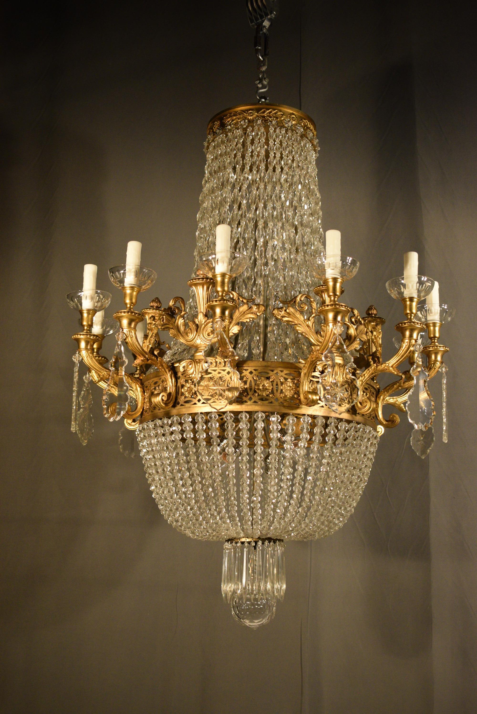 Exquisite Gilt Bronze and Crystal Chandelier For Sale 13