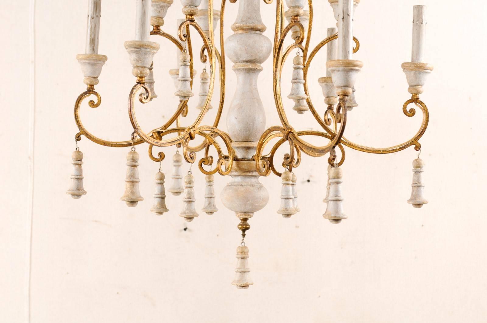 Exquisite Italian Two-Tiered Twelve-Light Carved, Painted and Gilded Chandelier 3