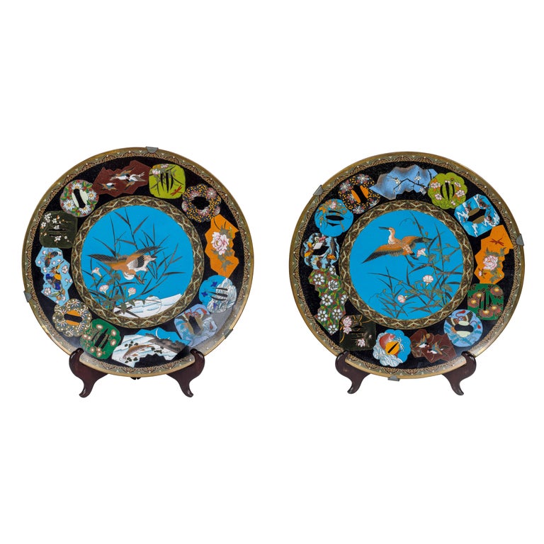 Deux Grandes Assiettes Japonaises Meiji En Cloisonné émail - Pièces Rares Originales