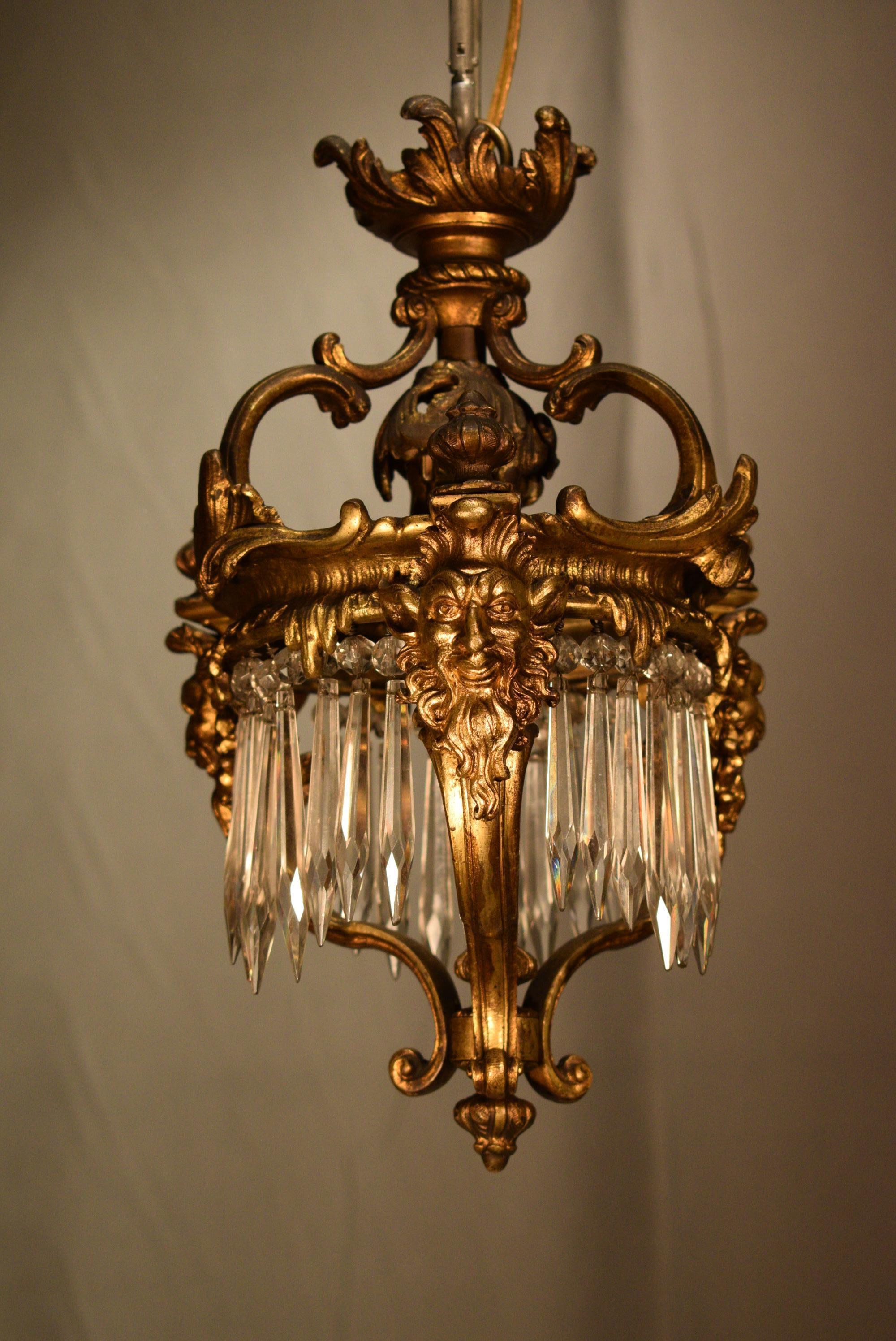 An exquisite Louis XV style pendant, gilt bronze and crystal, France, circa 1920
CW4540.