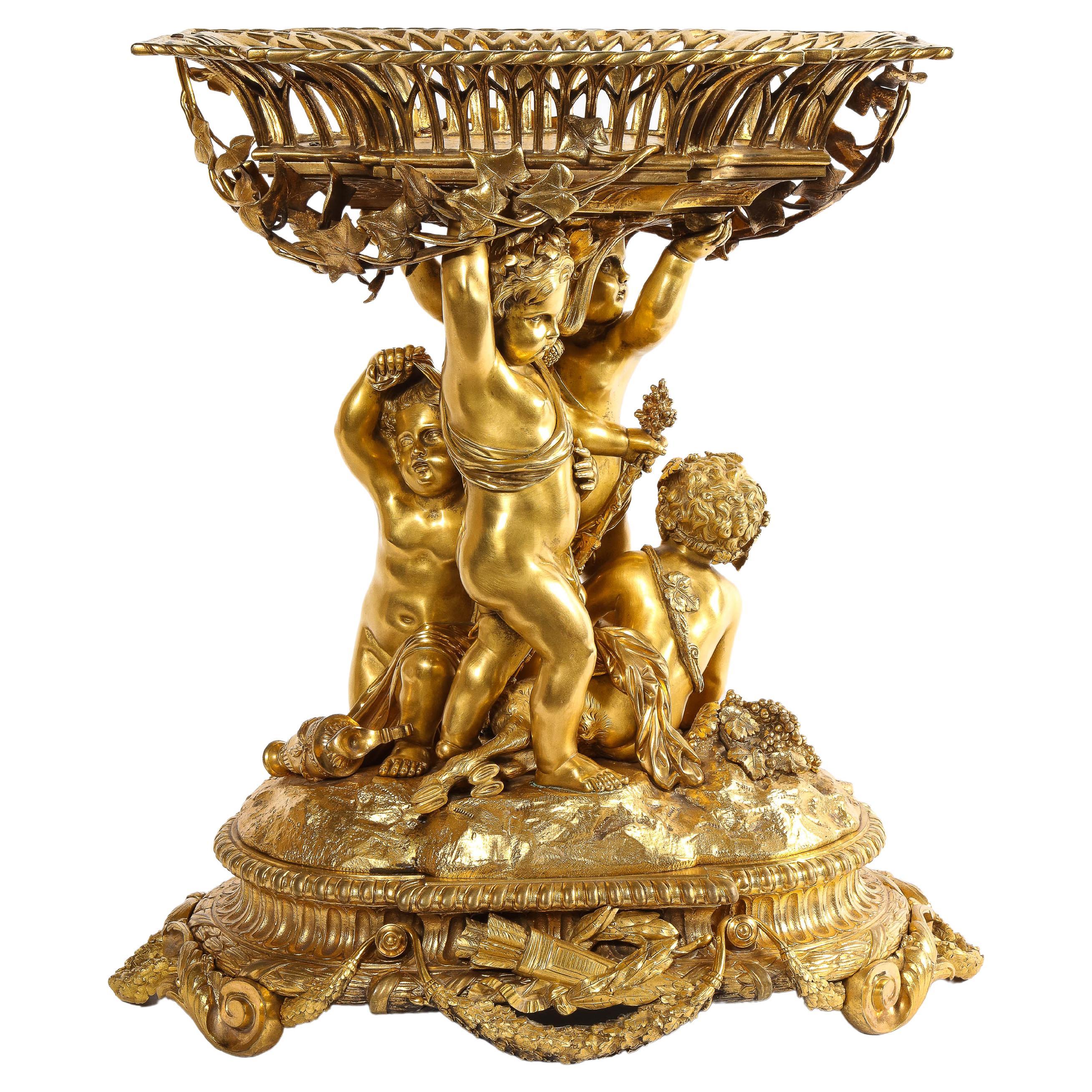 Exquisiter französischer Goldbronze-Figurenkorb-Tafelaufsatz aus der Zeit Napoleons III., um 1880