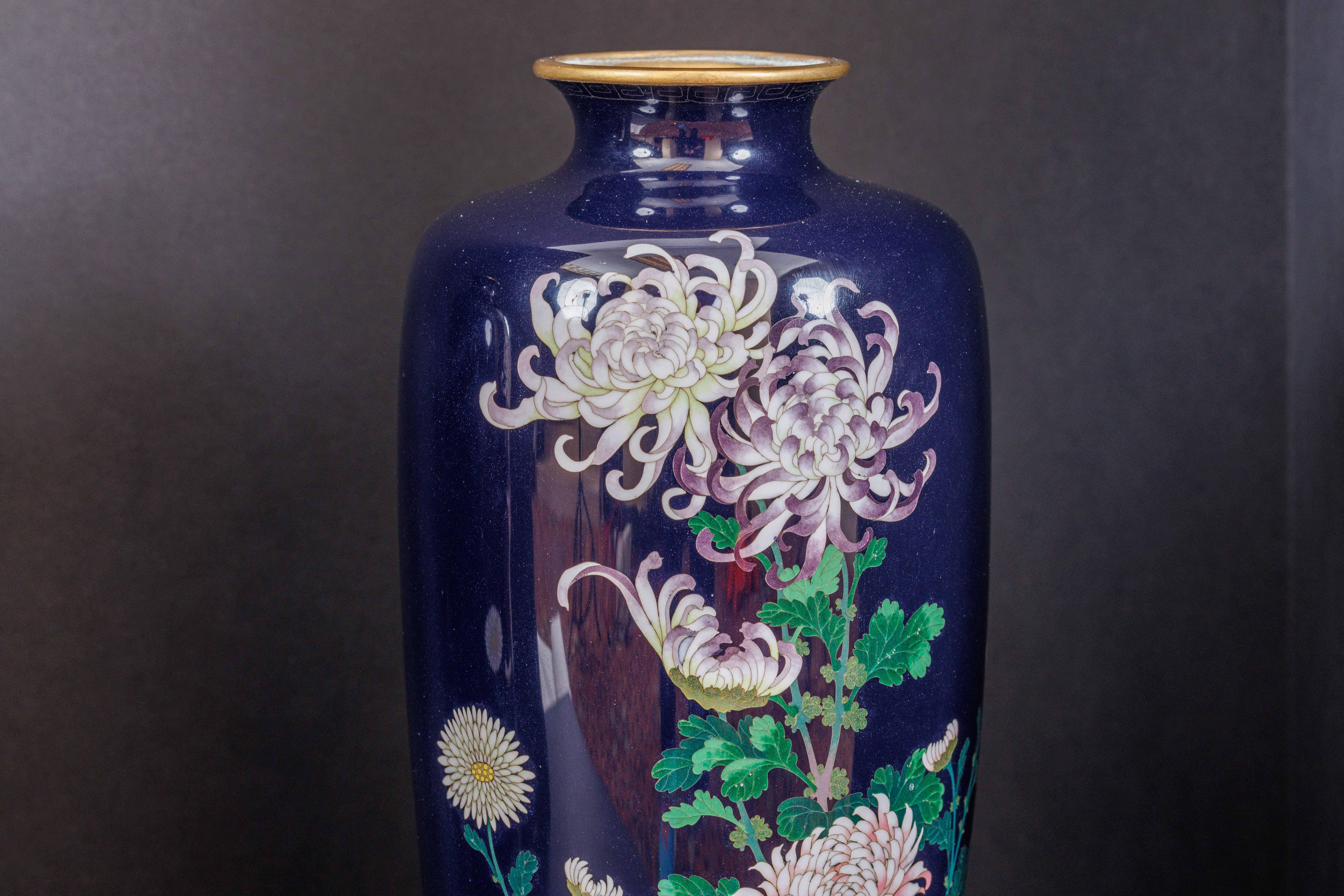 An Exquisite Pair Of Japanese Cloisonné Enamel Vases with Chrysanthemum Blossoms For Sale 5