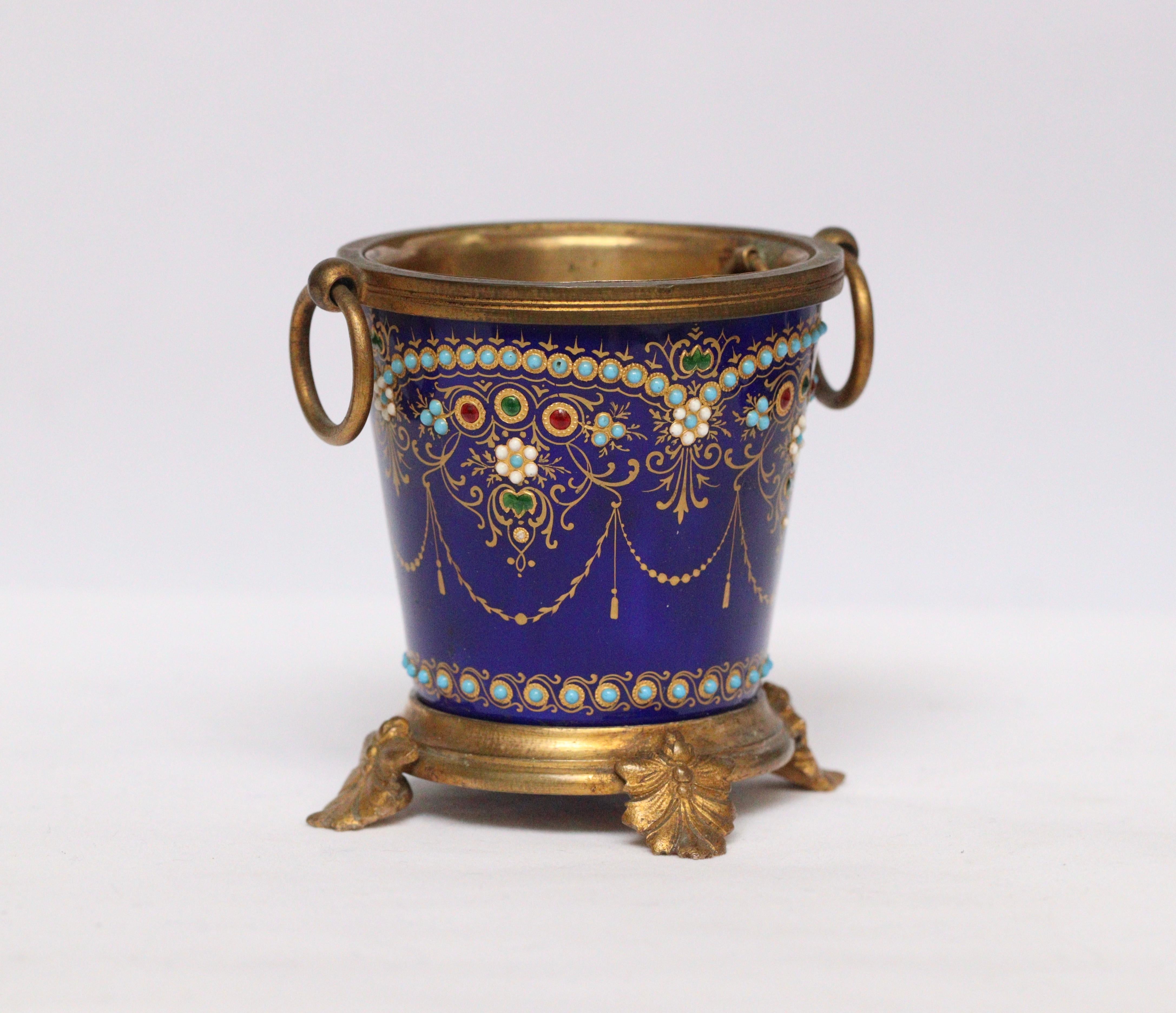 Exquisive French 19th Pair of Enamel and Ormolu-Mounted mini Cache-Pots 4