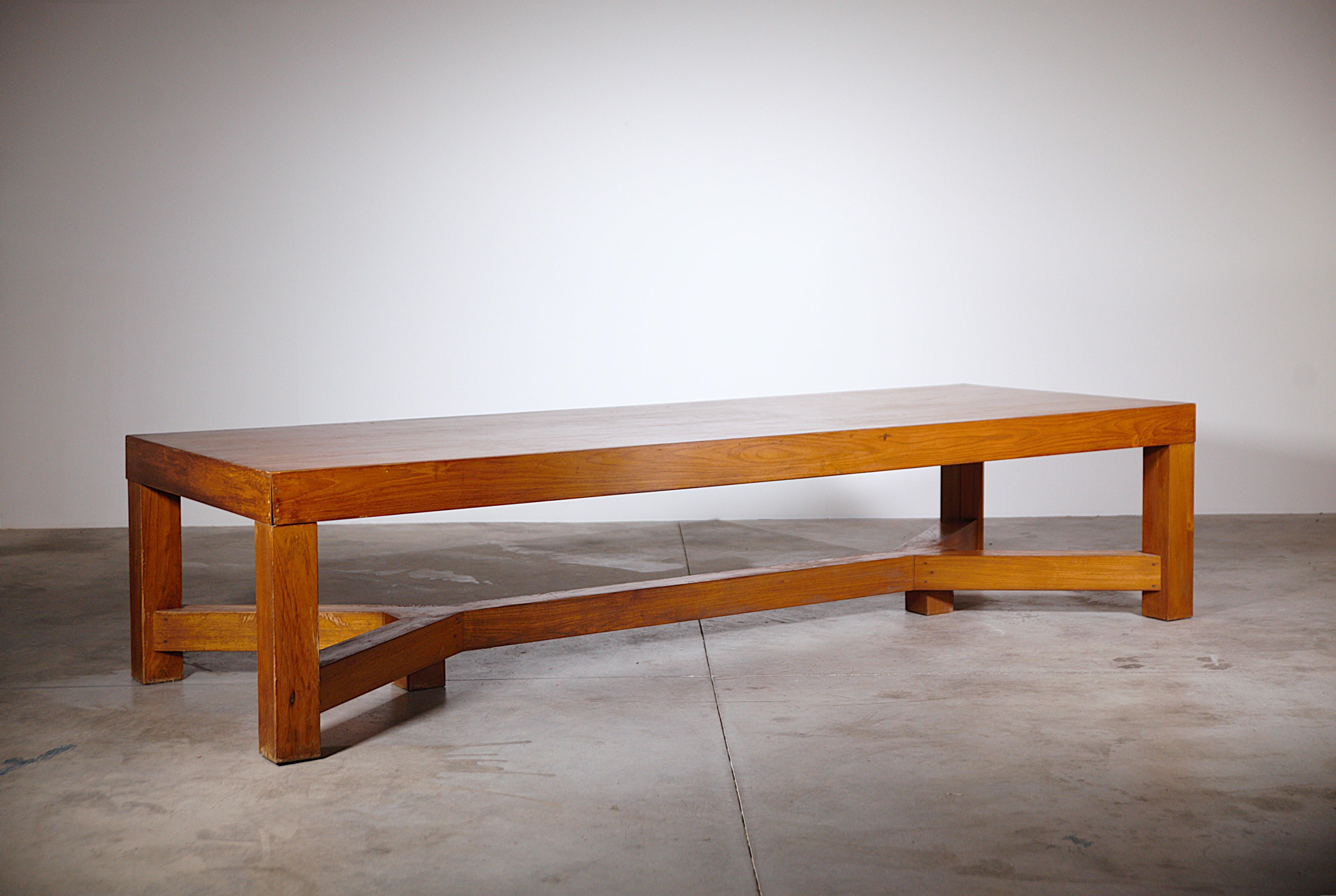 An Extra - Ordinary Dining Table Architect Work's France 1970s In Good Condition In HYÈRES, FR