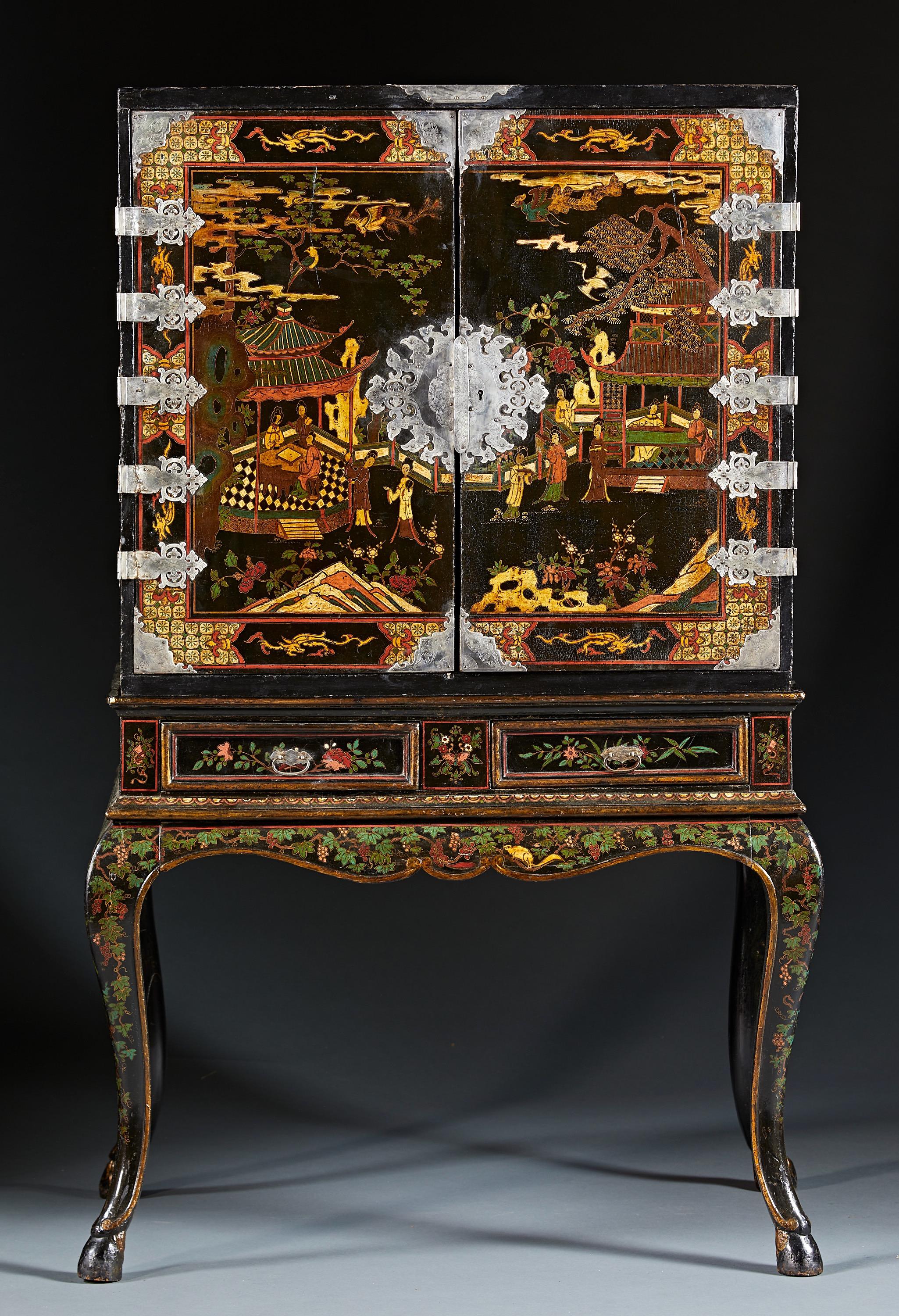 Georgian Extraordinary Chinoiserie Decorated Lacquered Cabinet, Circa 1730, Engliand For Sale