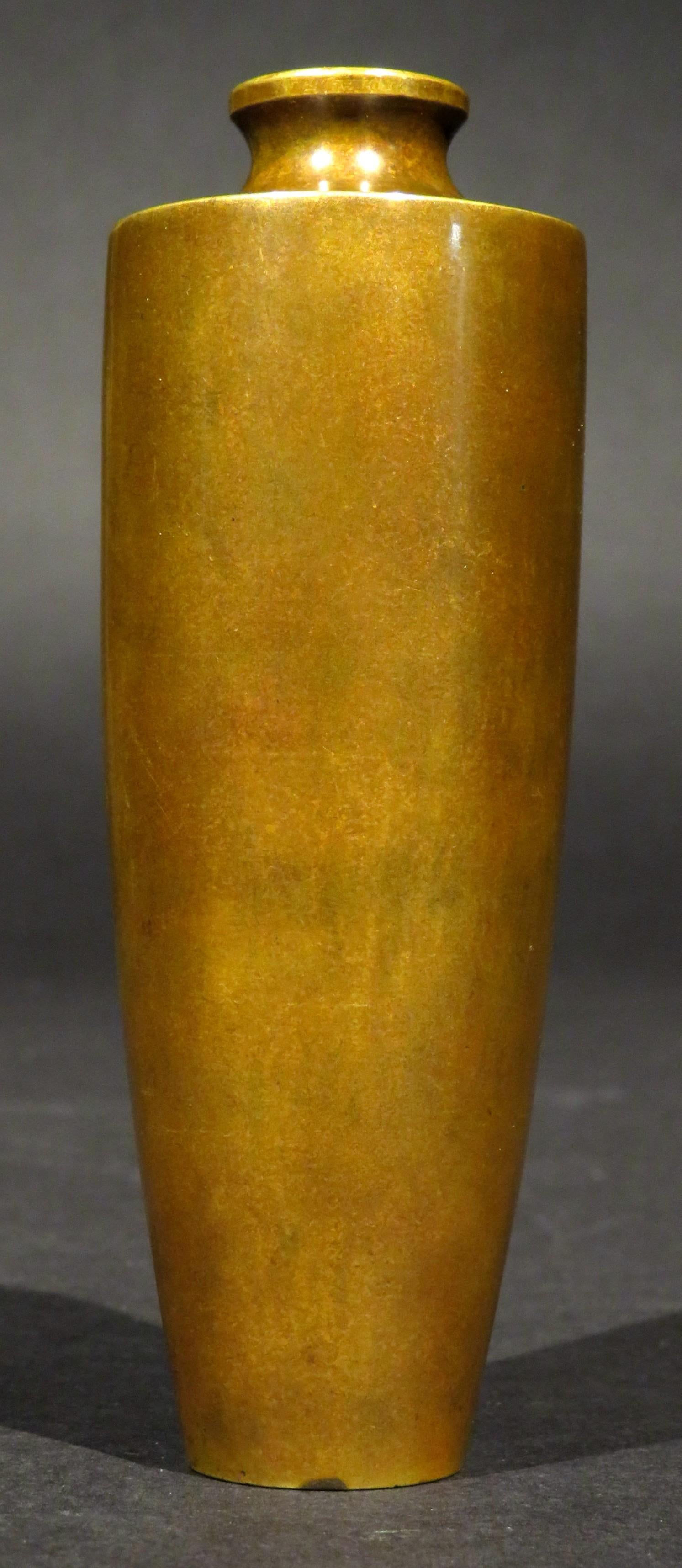 Fatto a mano An Extremely Fine 19th C. Miniature Japanese Mixed Metal Bronze Cylinder Vase in vendita