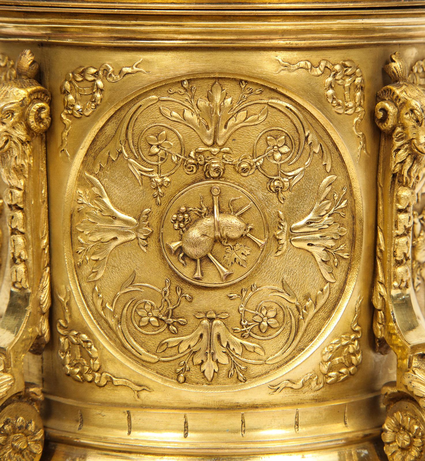 Extremely Fine Napoleon III French Ormolu Bronze Jewelry Box, circa 1880 7