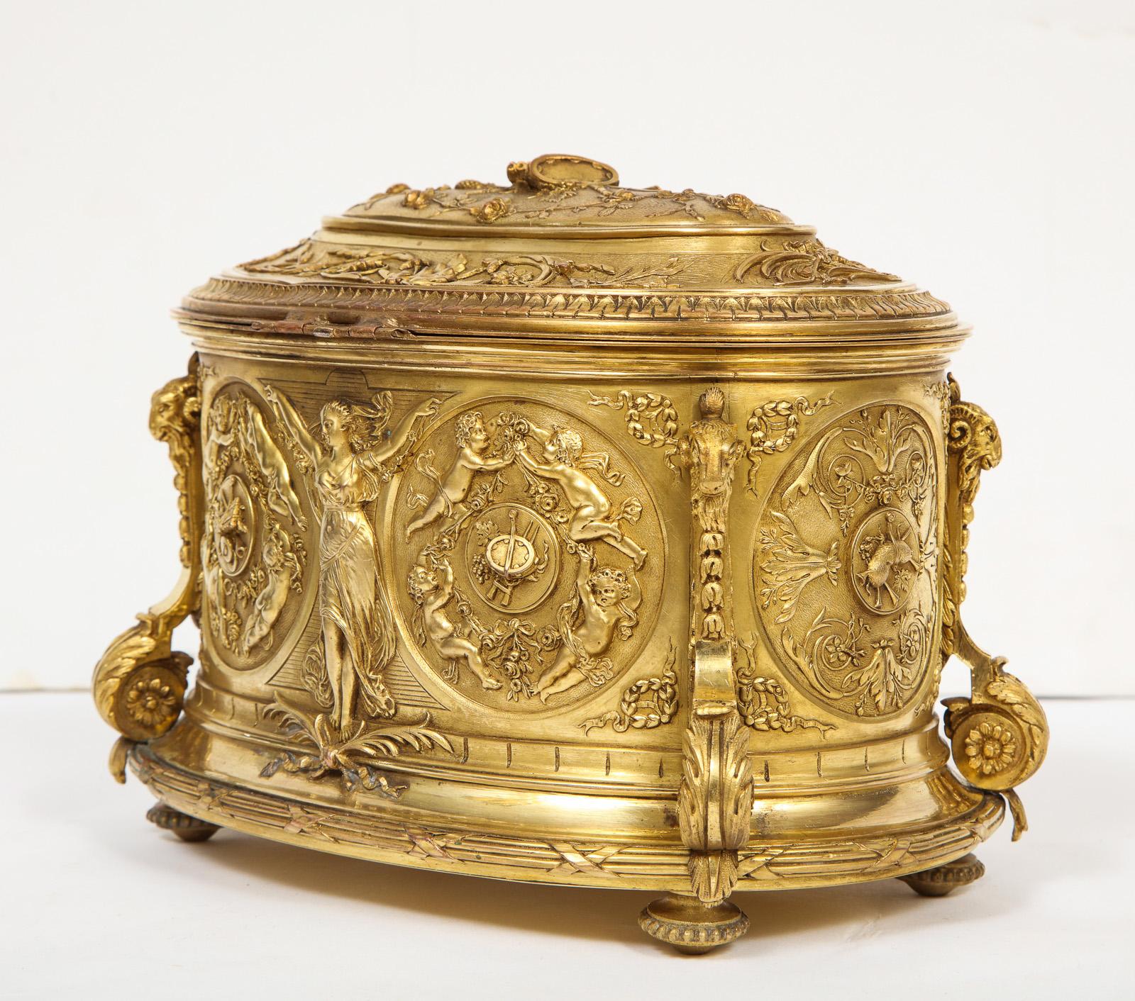 Extremely Fine Napoleon III French Ormolu Bronze Jewelry Box, circa 1880 8