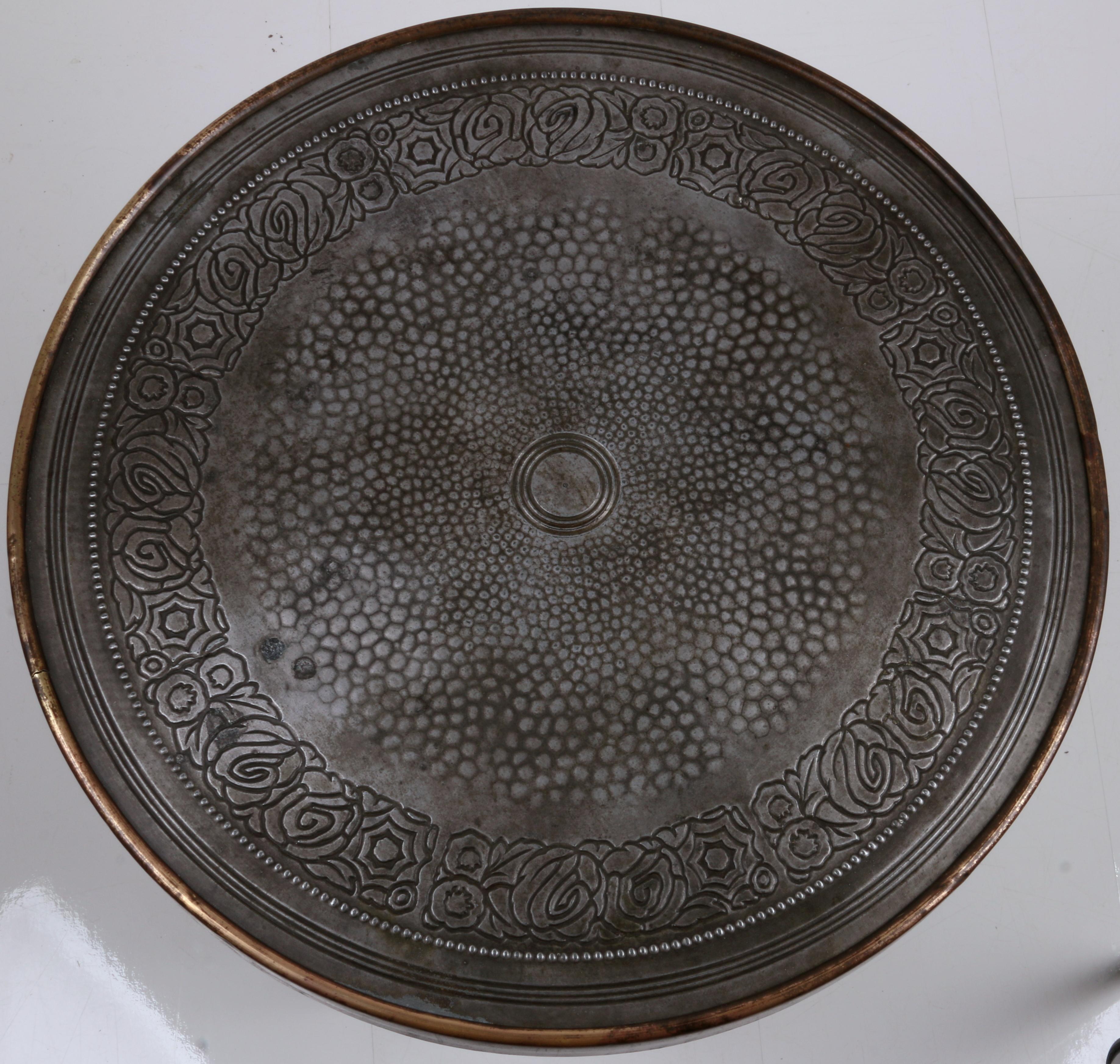 an extremely rare French Art Nouveau side table Paris ar. 1905 iron brass zinc For Sale 10