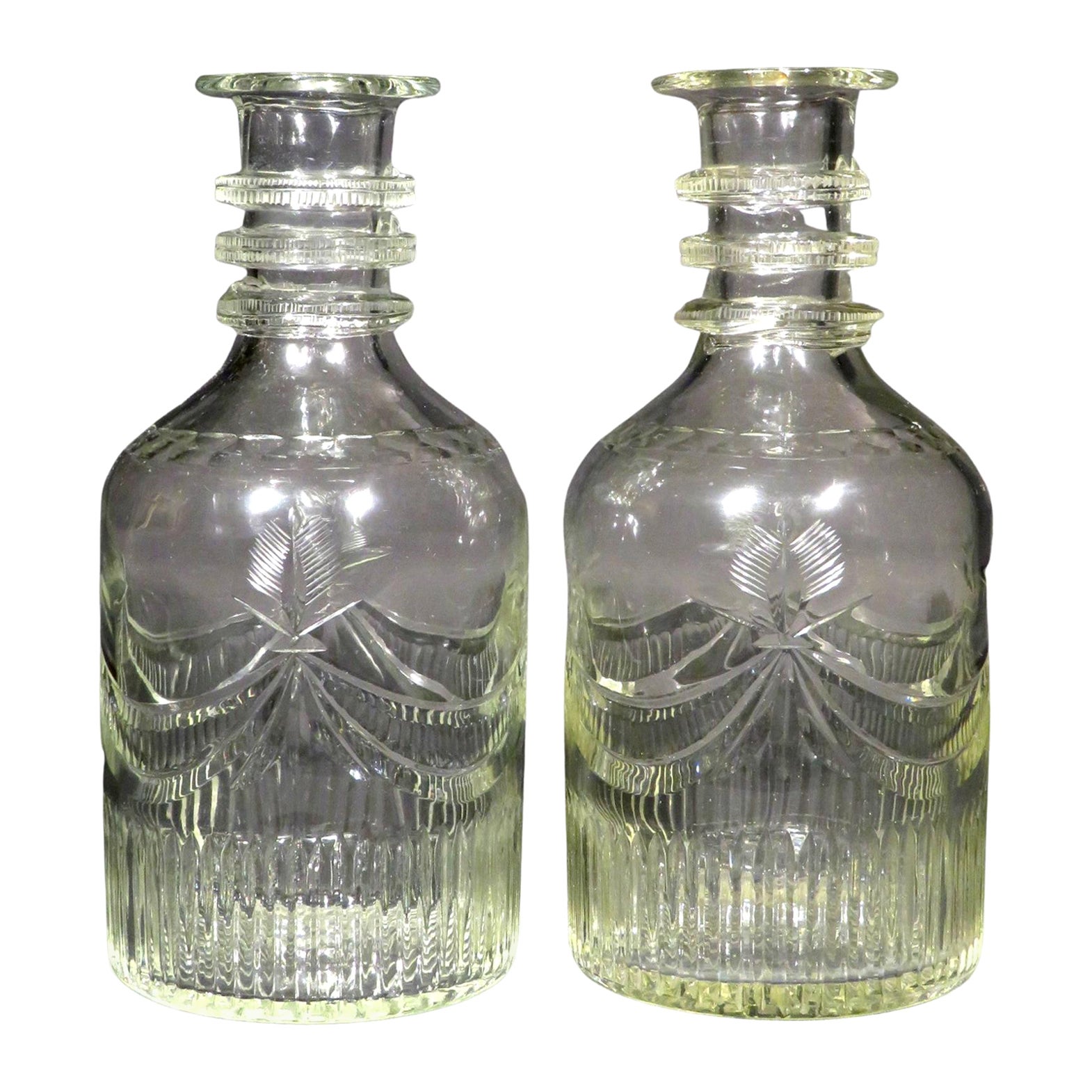Una coppia estremamente rara di caraffe irlandesi della Cork Glass Company, CIRCA 1800