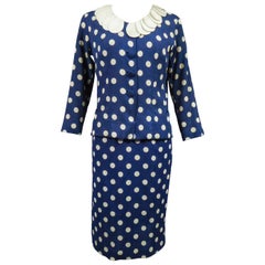 Un abito francese con gonna in crepe di seta polkadot di A. Dubois Circa 1965
