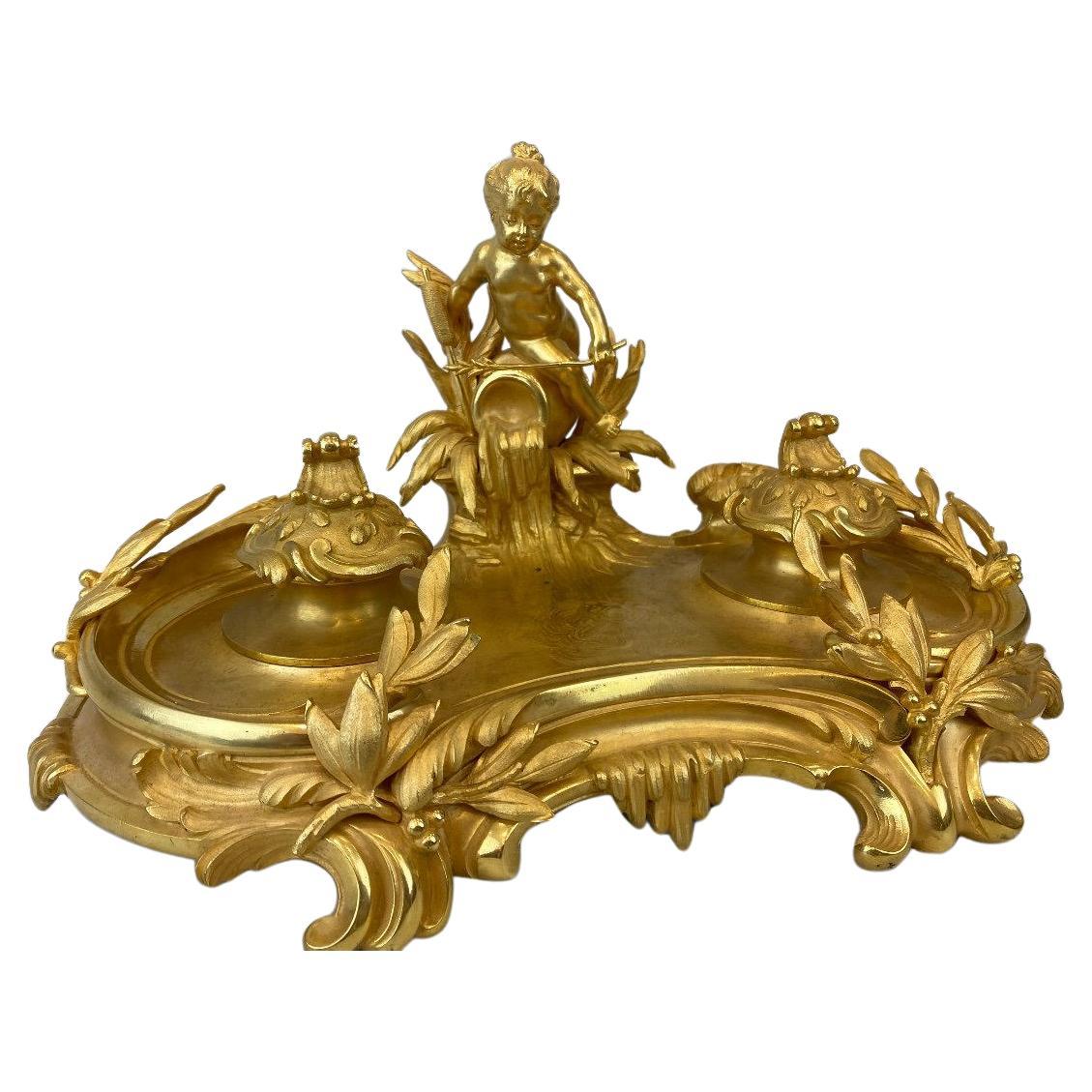 Encrier en bronze doré du XIXe siècle, période Napoléon III.