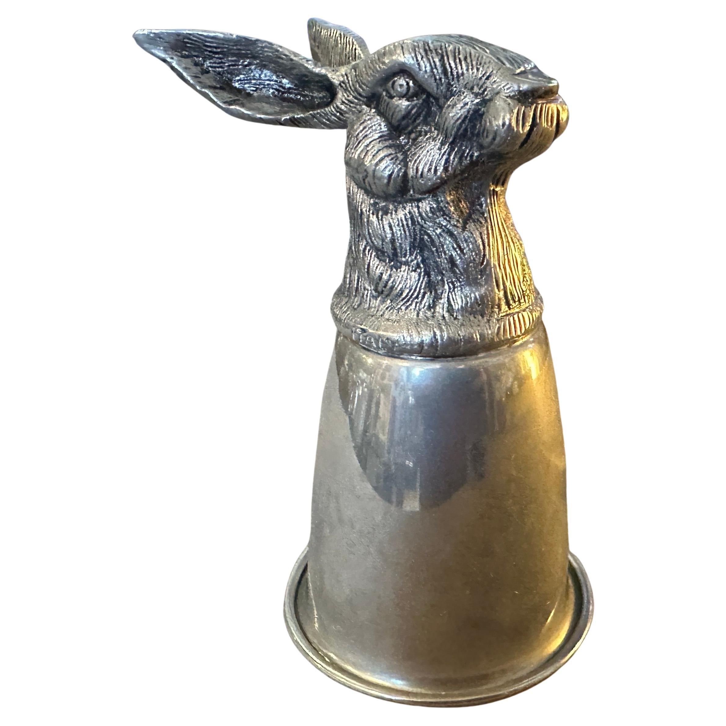 Tasse à étrier Gucci des années 1980 en métal argenté à tête de lapin