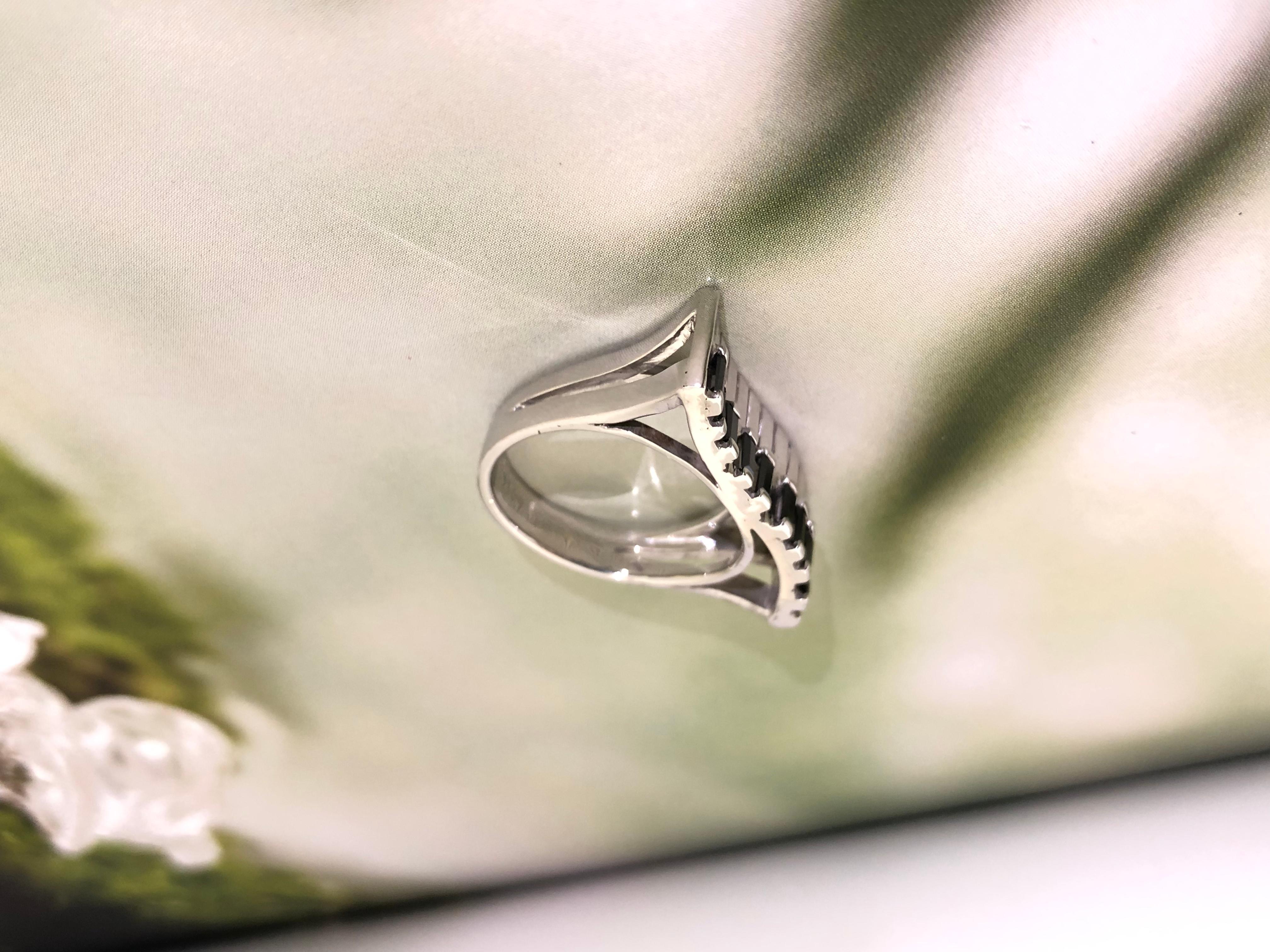 An Hand Made 925 Silver Electronic Keyboard Ring im Zustand „Neu“ im Angebot in Macau, MO