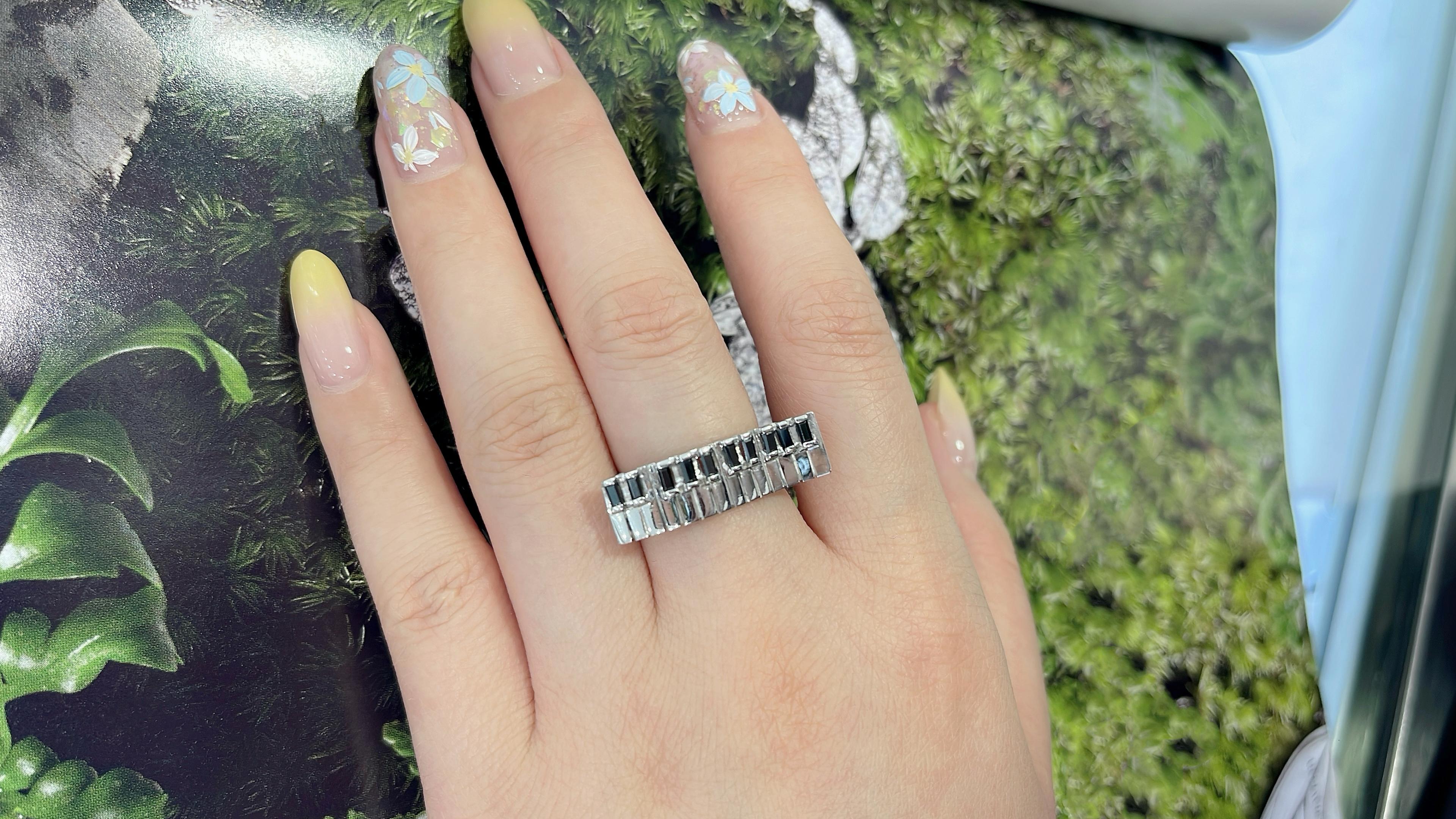 An Hand Made 925 Silver Electronic Keyboard Ring für Damen oder Herren im Angebot