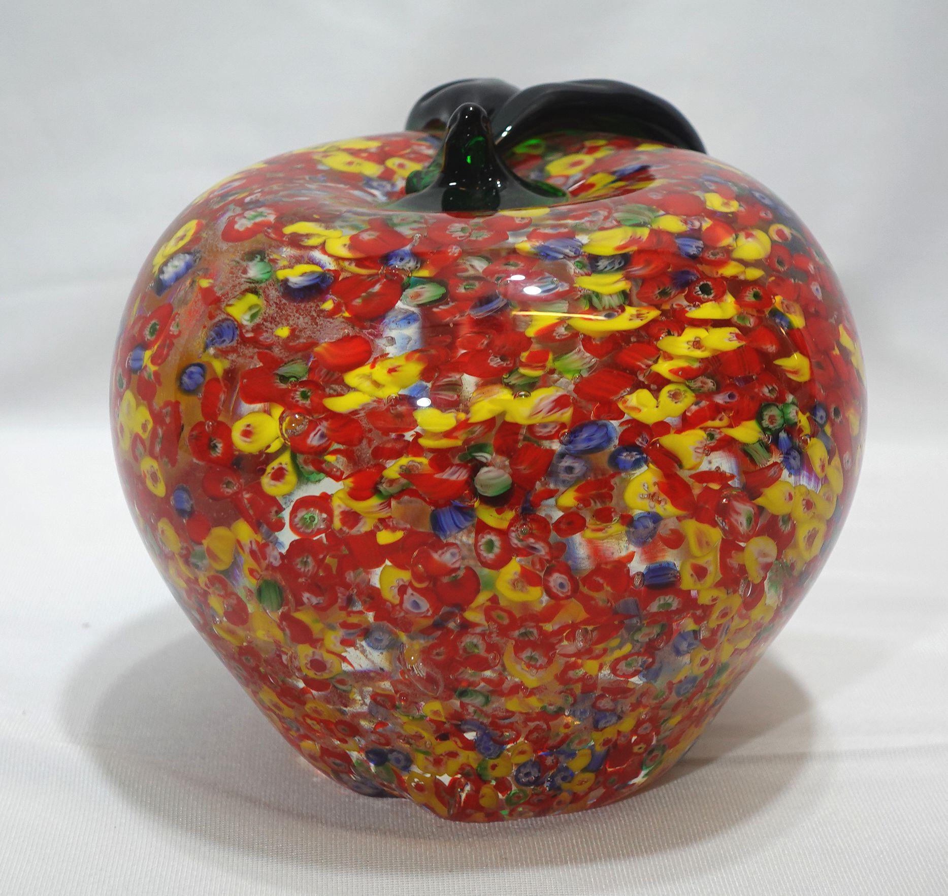 Hand-Crafted An Heavy and Solid Murano Hand Blown Big Apple Art Glass  For Sale
