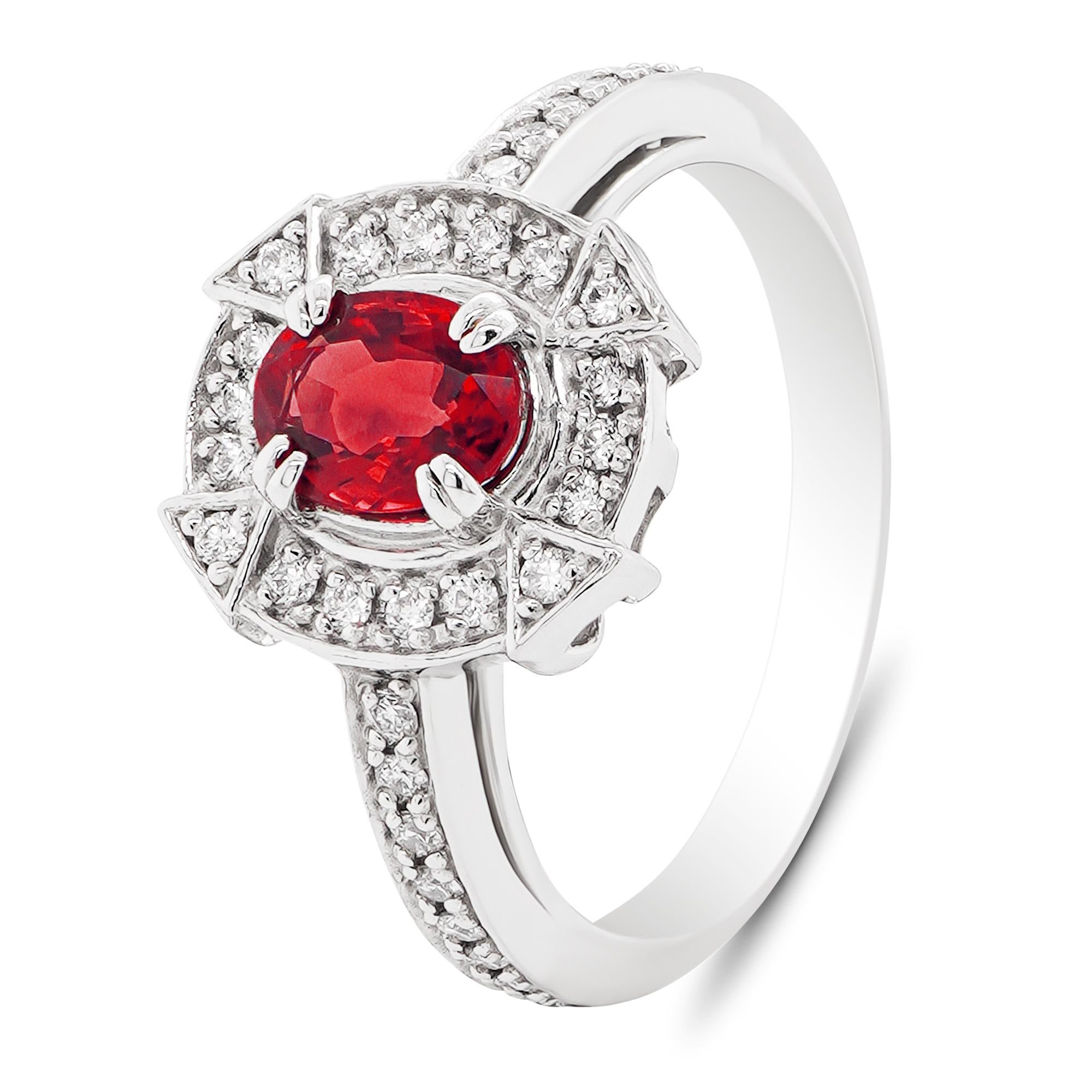 Ein Erbstück entzündet: Der Taubenblut-Rubin-Diamant-Solitärring im Zustand „Neu“ im Angebot in Hung Hom, HK