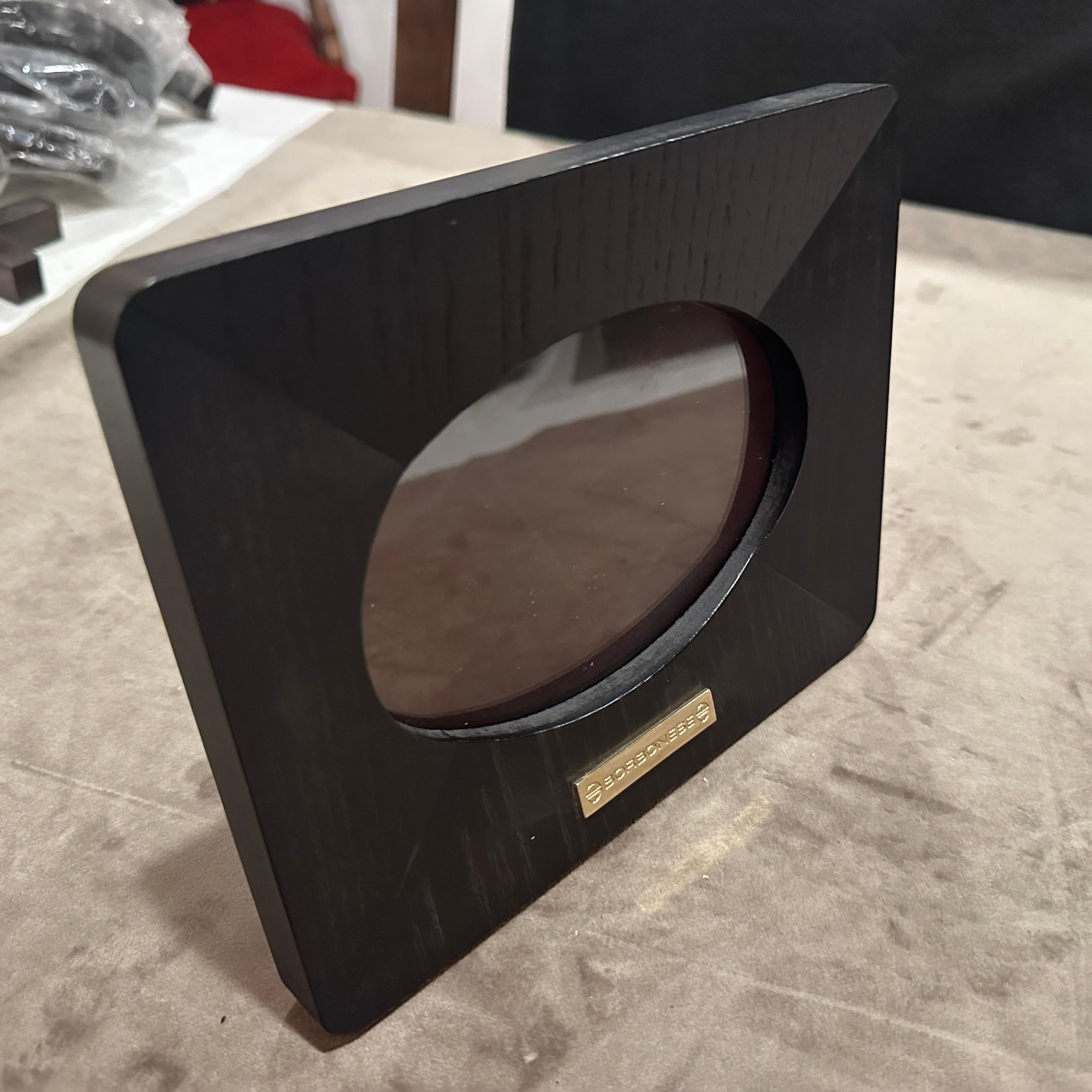 Una cornice di alta qualità in legno moderno italiano degli anni '90 di Borbonese in vendita 1