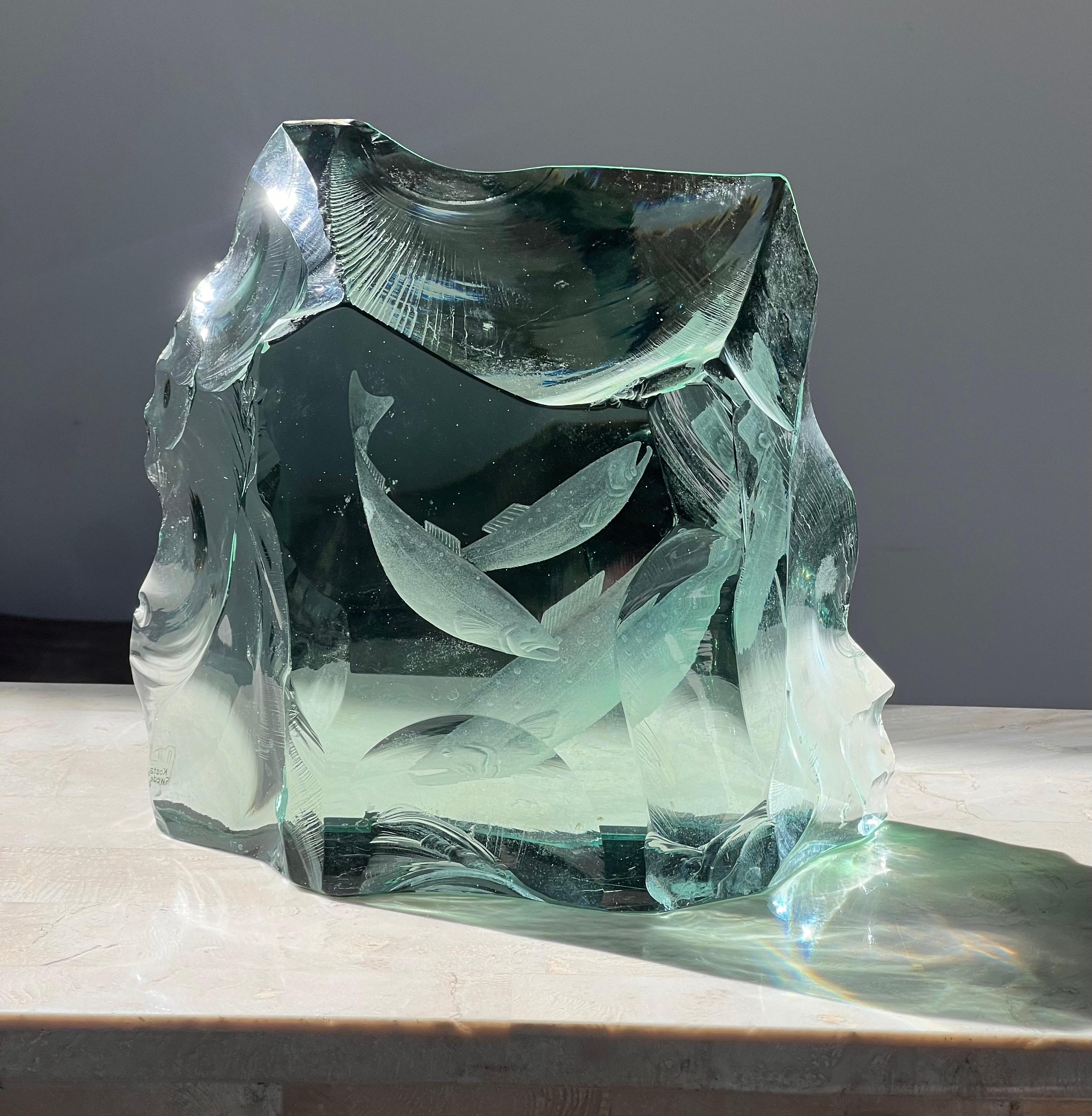 An ice block glass fish sculpture by Vicke Lindstrand for Kosta Boda, 20th c. 7