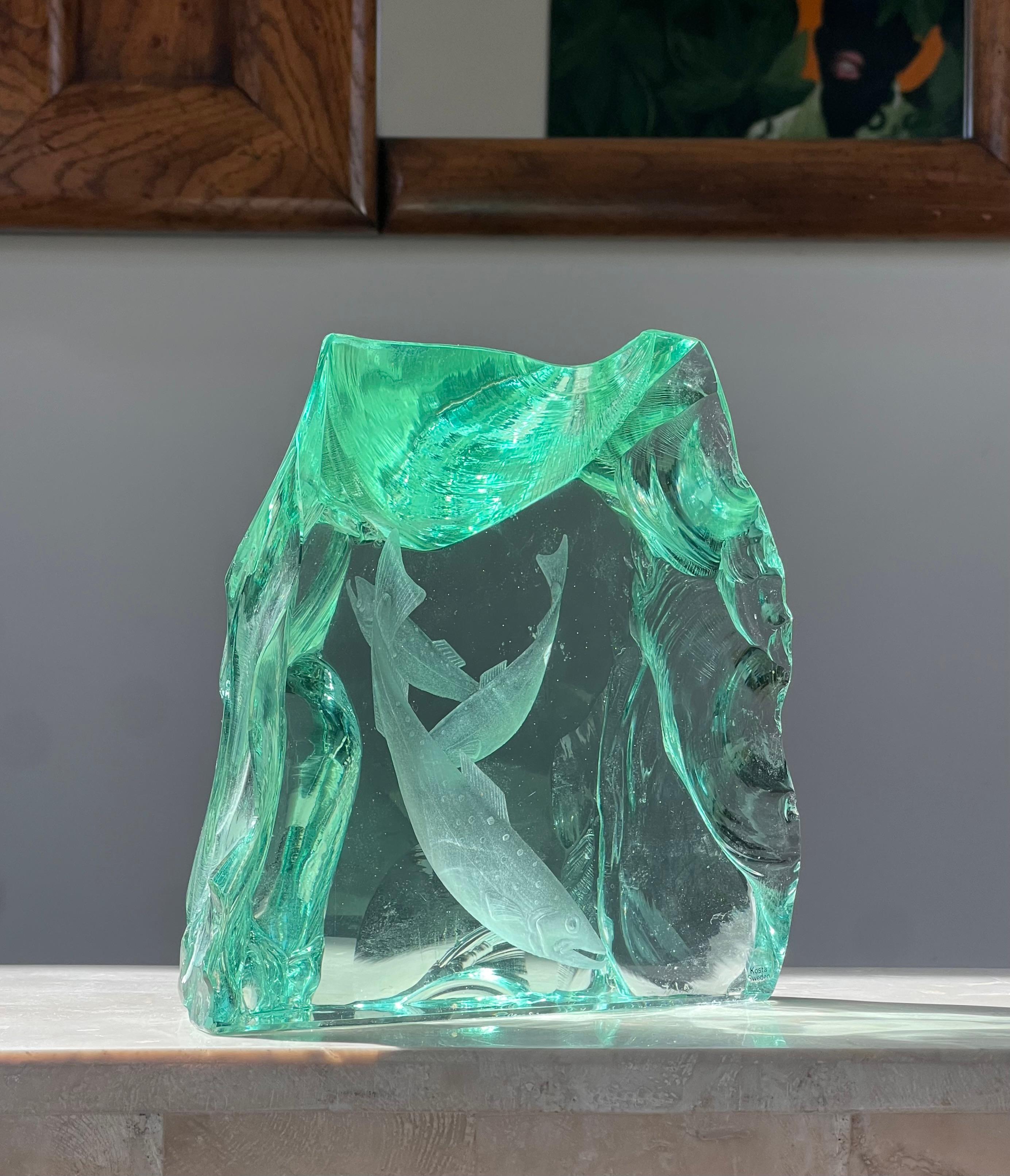 An ice block glass fish sculpture by Vicke Lindstrand for Kosta Boda, 20th c. 9