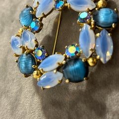 An Iconic 1960s Elsa Schiaparelli Opalescent Brooch