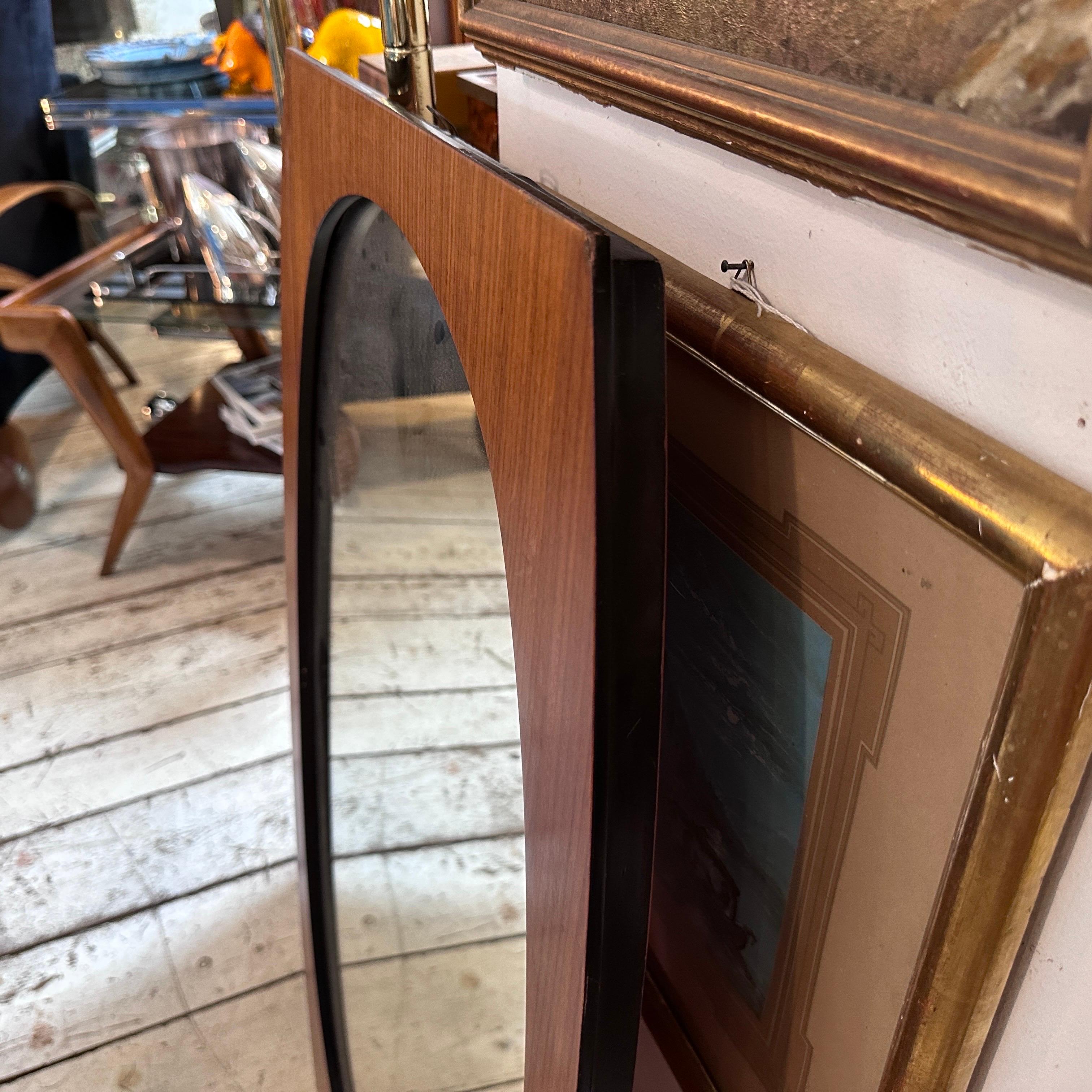 An Iconic 1970s Mid-Century Modern Wood Mirror by Gianfranco Frattini For Sale 1