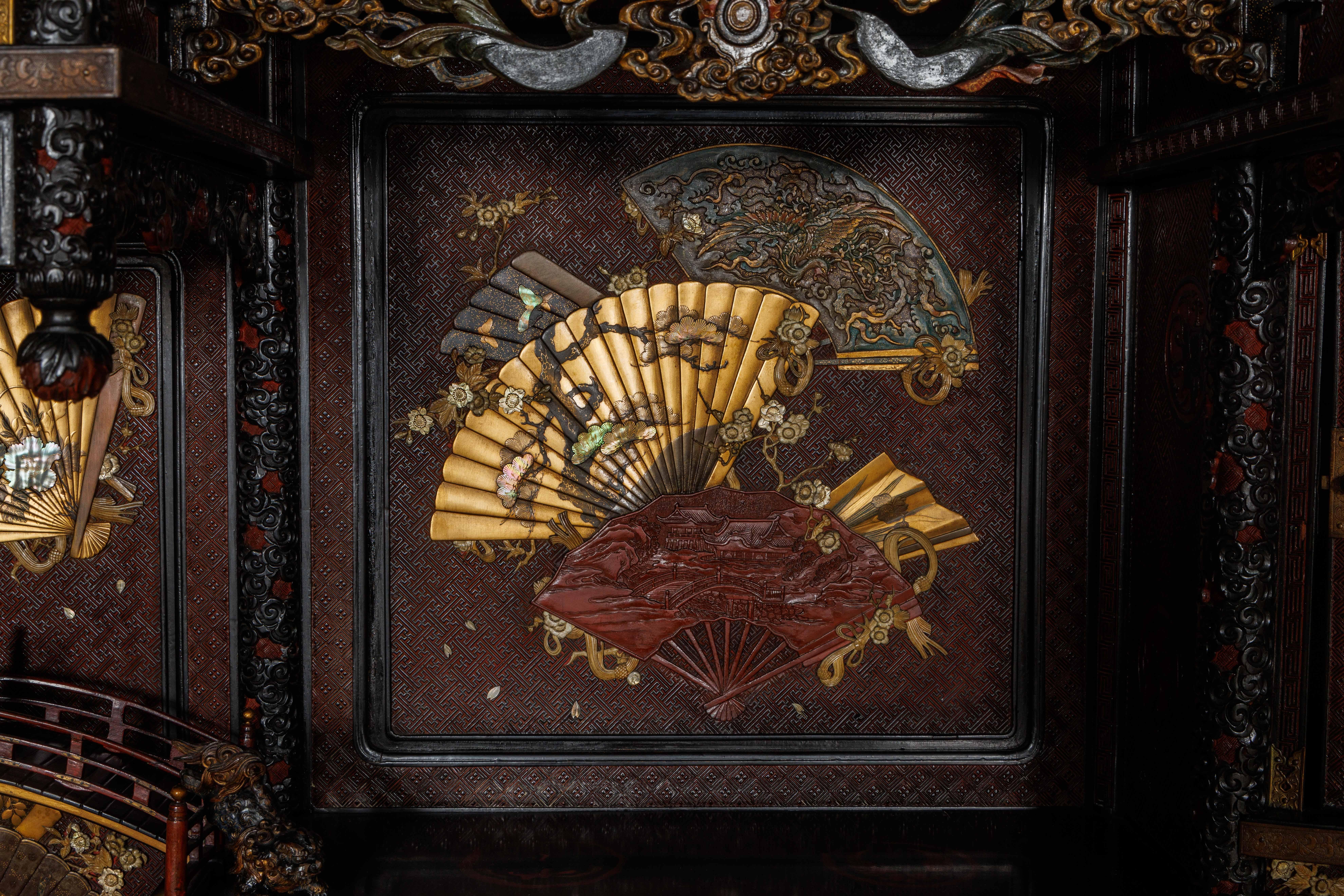 An Imperial Japanese Meiji Shibayama Tea Cabinet by The Tokugawa Samurai Clan For Sale 2