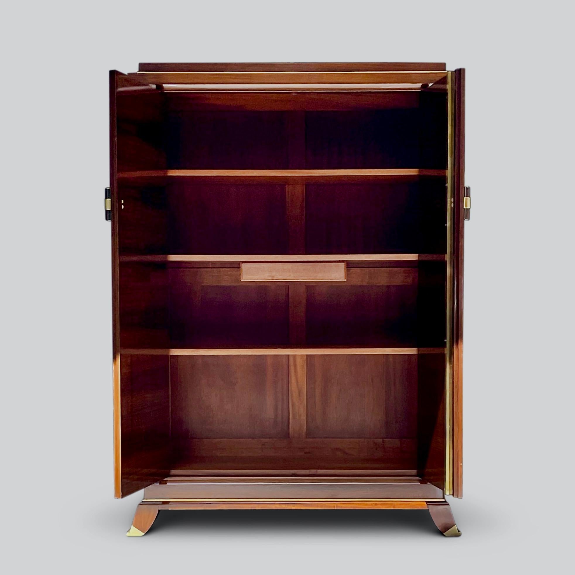 Mid-20th Century An Important 1940s Signed Cabinet by Jules Leleu  For Sale