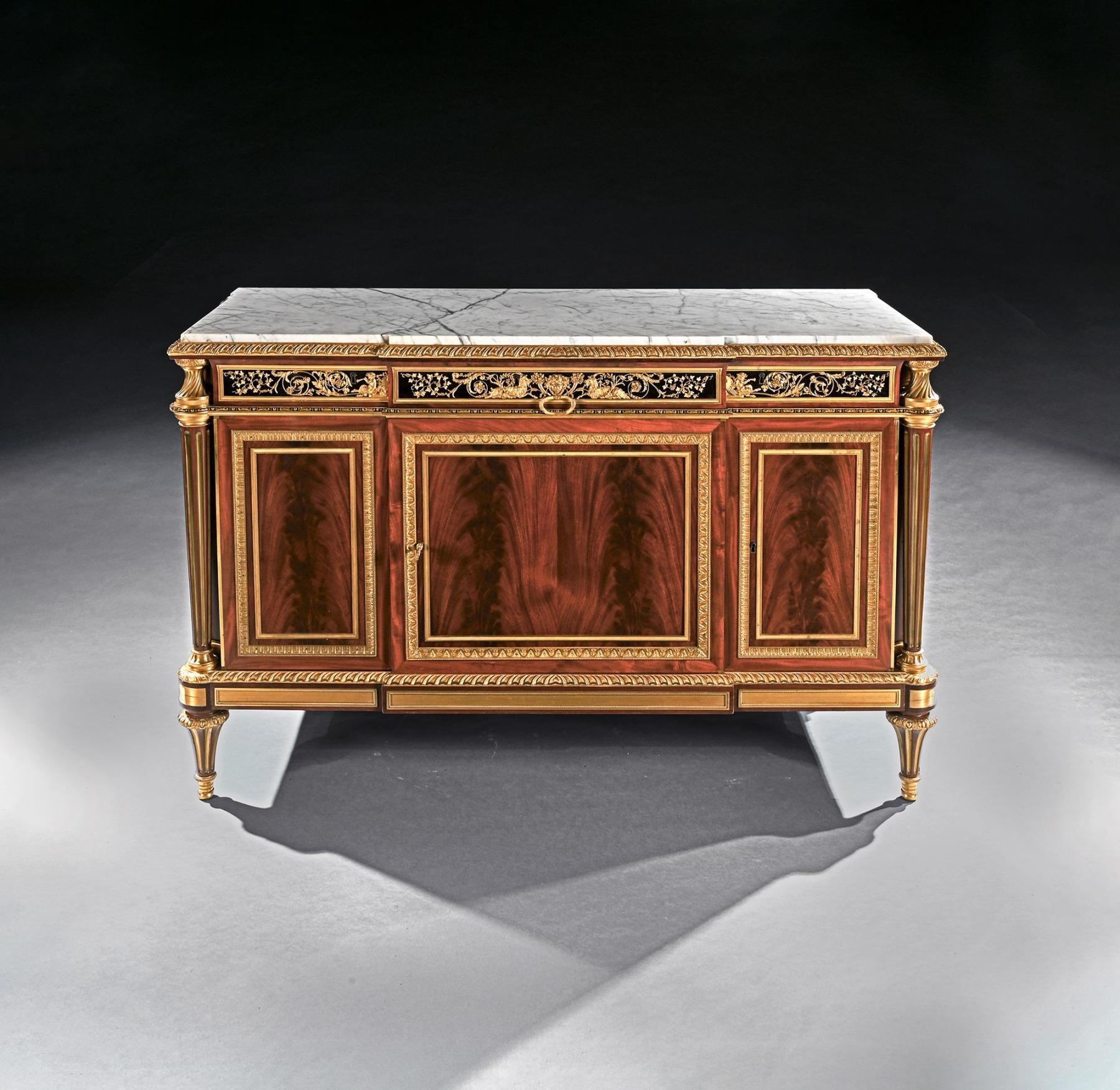 Eine wichtige französische Kommode von Henry Dasson aus dem 19. Jahrhundert im Stil Louis XVI Aft (Louis XVI.) im Angebot