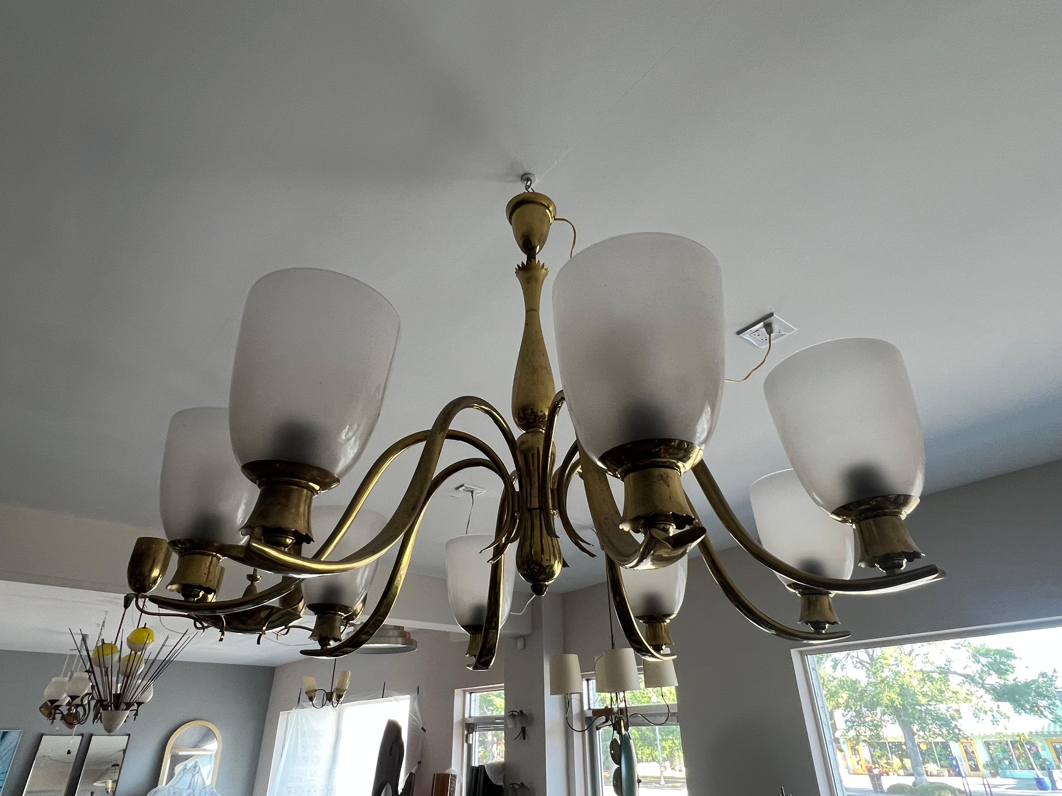 An Important And Rare Chandelier By Osvaldo Borsani ca' 1940's Brass For Sale 8