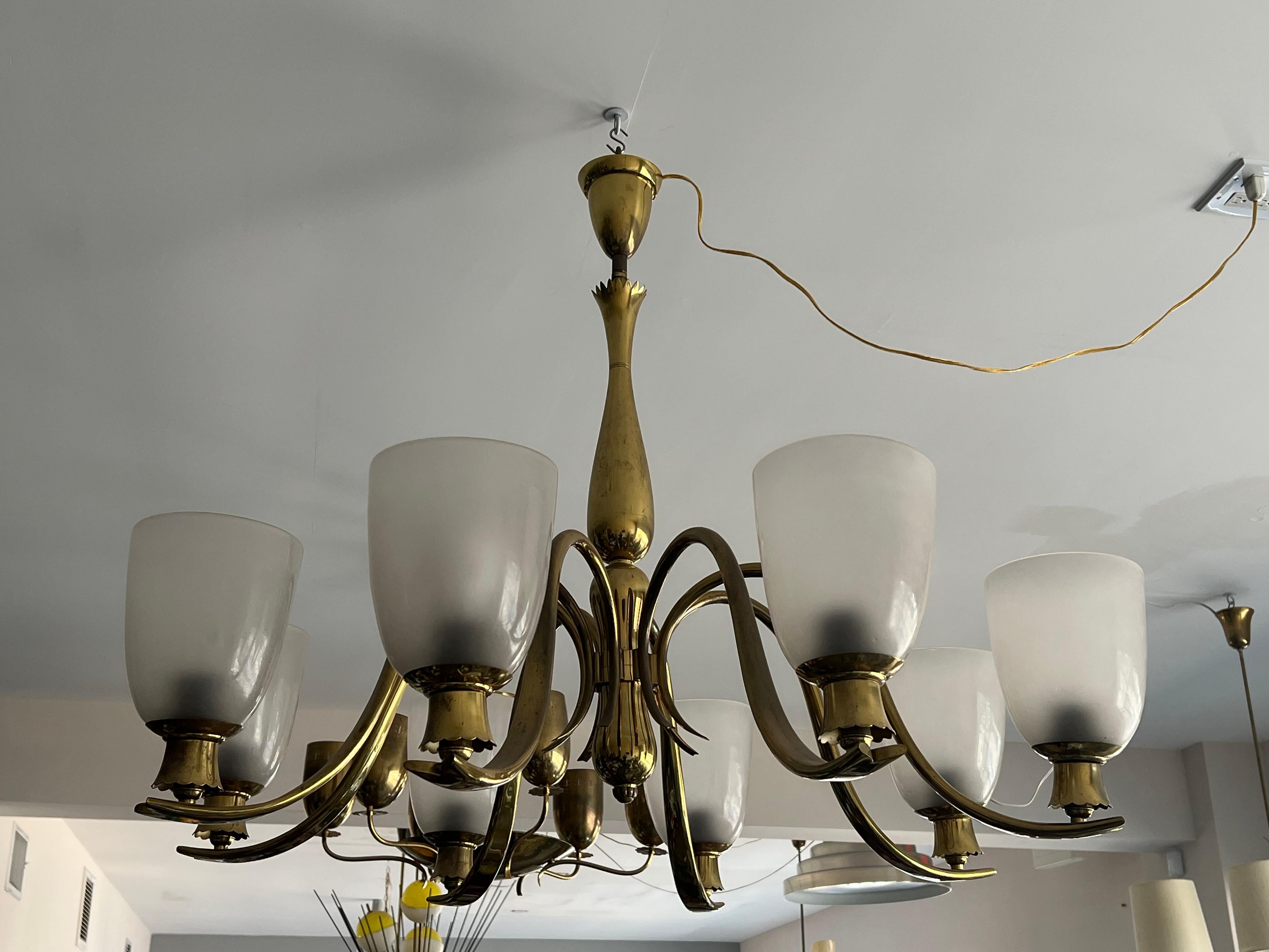 An Important And Rare Chandelier By Osvaldo Borsani ca' 1940's Brass For Sale 9