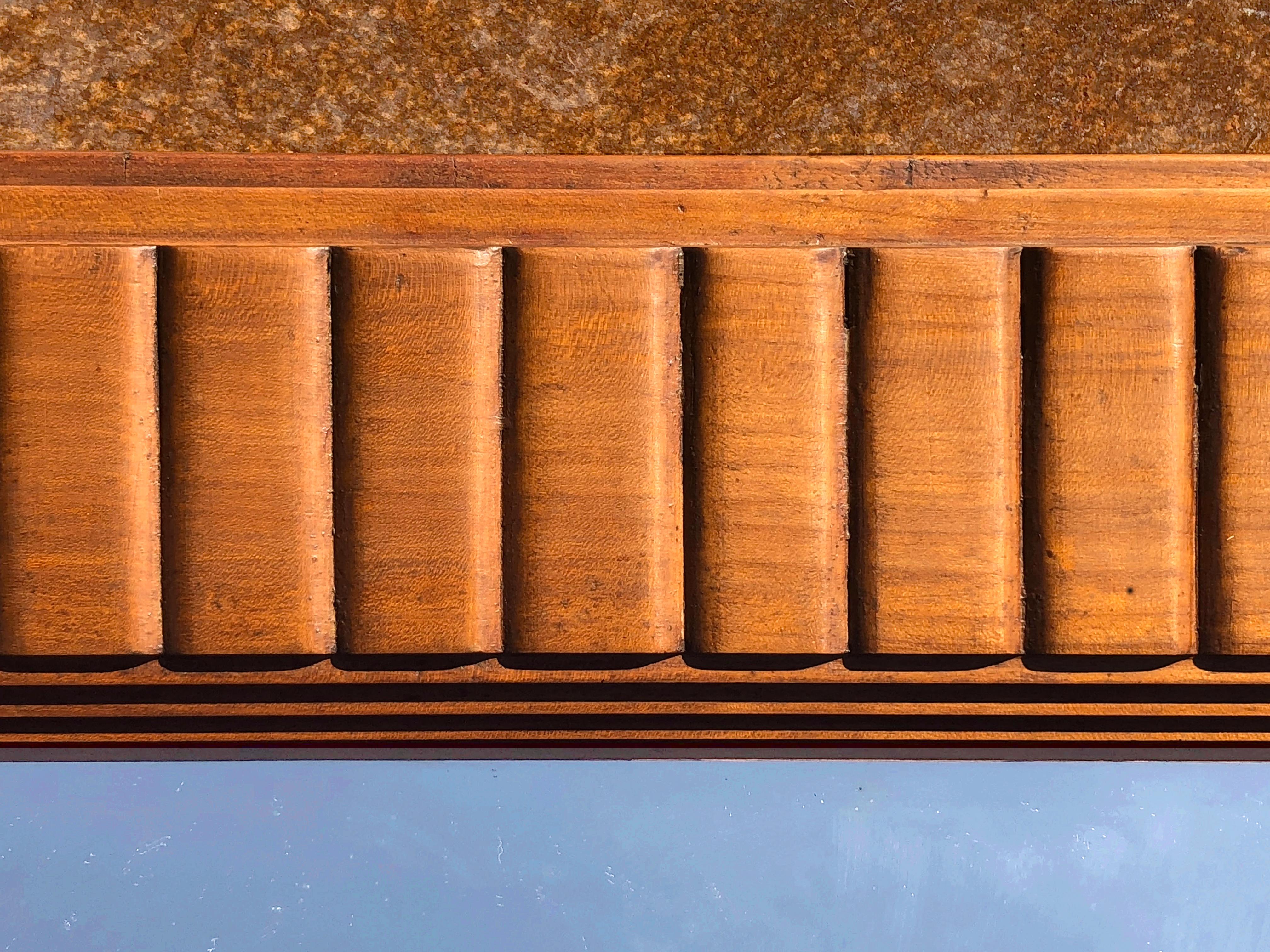 Ein bedeutender ART-DECO Architektonischer MODERNIST-Wand MIRROR,  Frankreich 1930 (Art déco) im Angebot