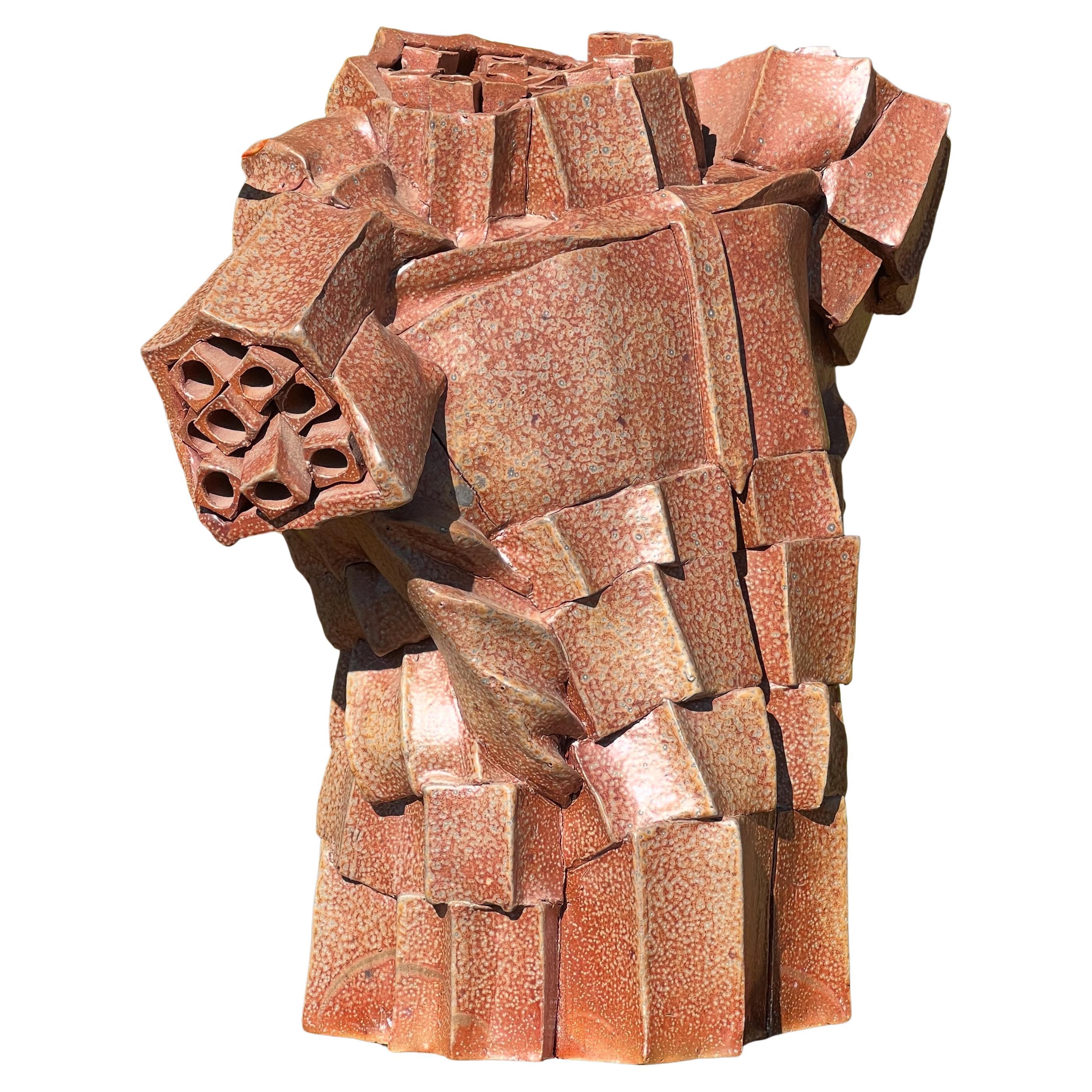 Importante torso masculino de cerámica cubista deconstruida, firmado por el artista, s. XX. en venta