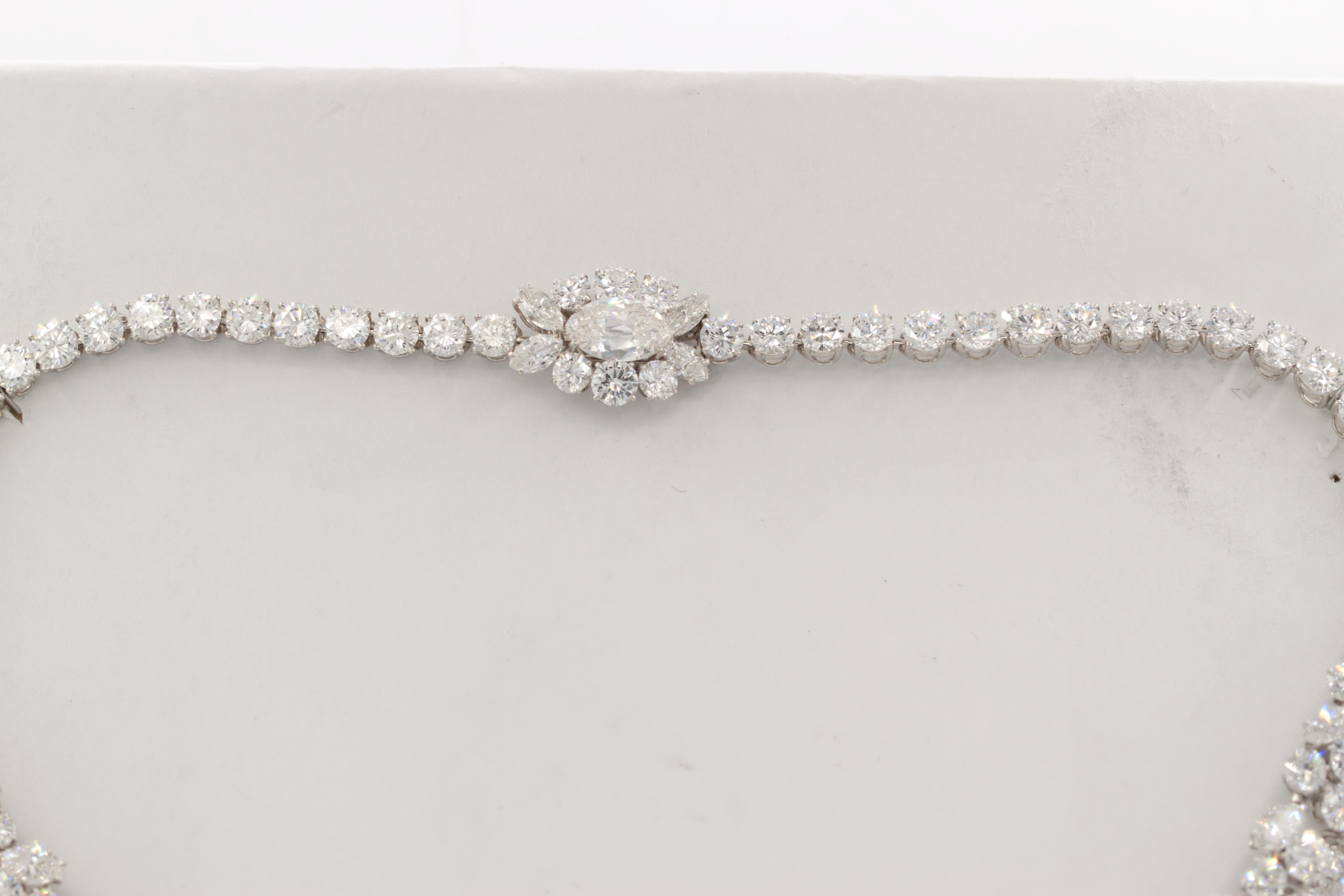 Pear Cut Important Diamond Cluster Diamond Necklace For Sale